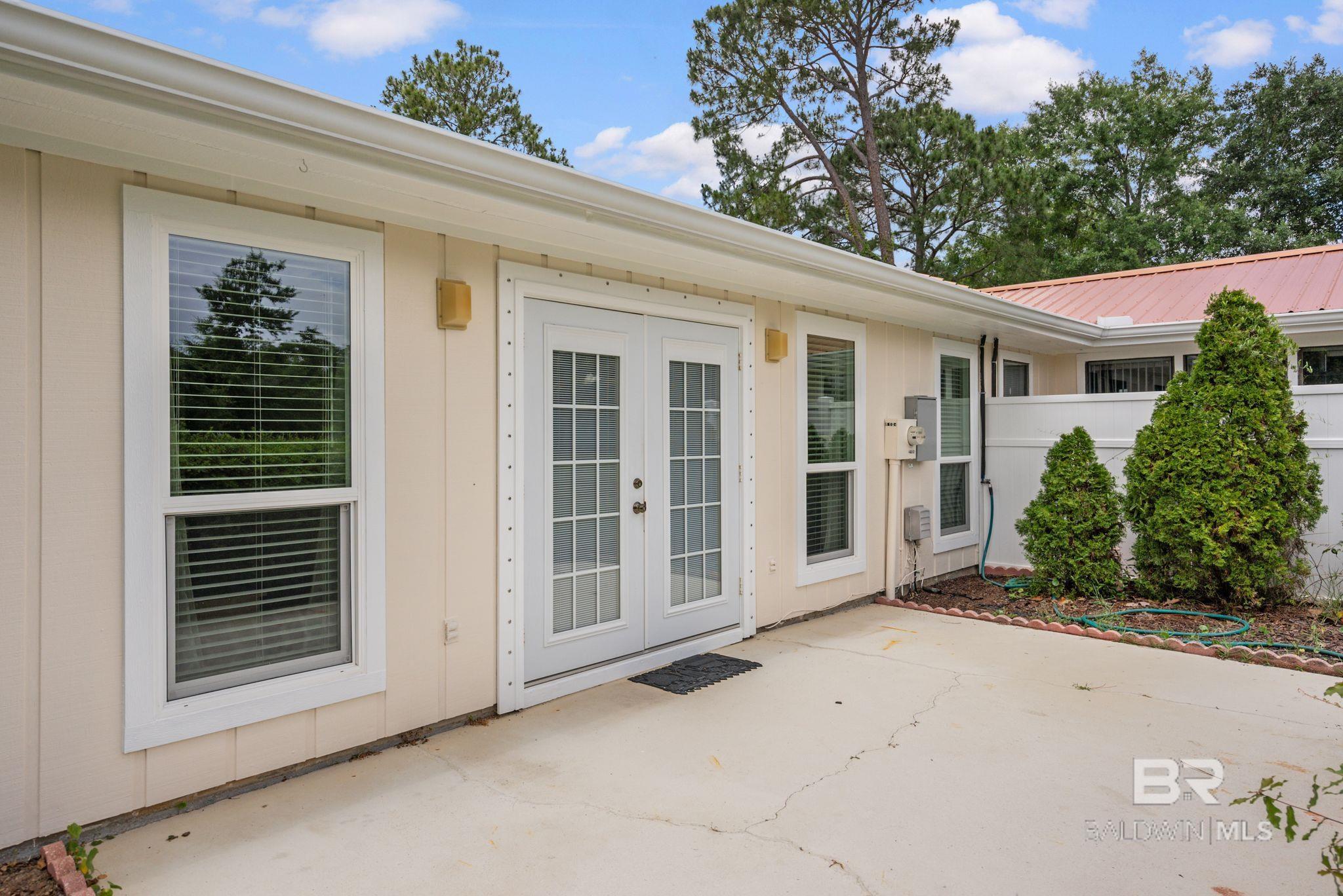 https://zimg.paragon.ice.com/ParagonImages/Property/PG/BCAR/396567/30/0/0/53b66eb381f2304501bdc01e5b6ea031/7/a101bd1928891c9d719ad09511a98c22/396567-d067b05b-fd86-4591-a17f-a434fb5db585.JPG