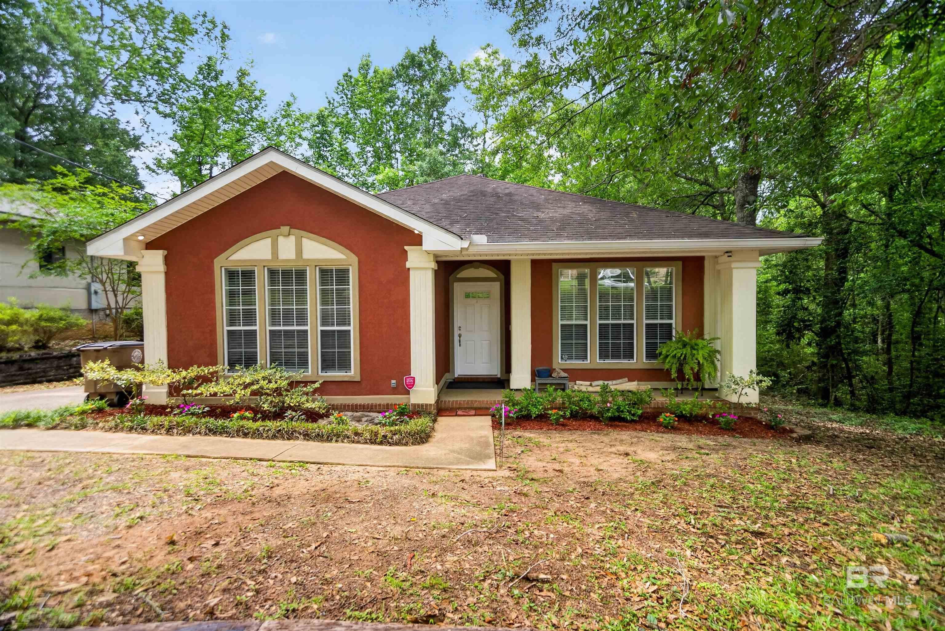 5913 Antoine Road