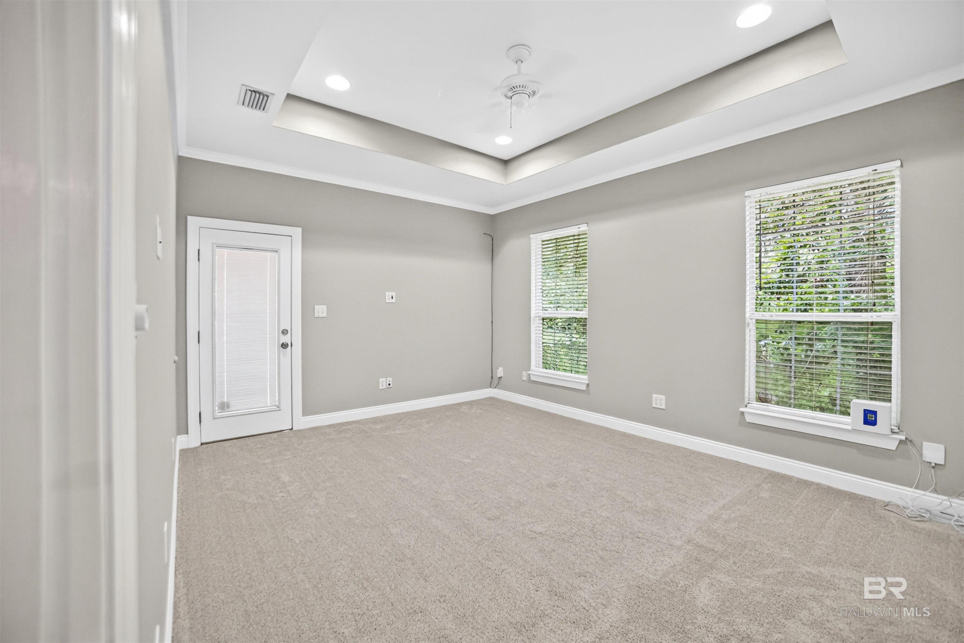 https://zimg.paragon.ice.com/ParagonImages/Property/PG/BCAR/396568/11/0/0/54f7ba3e3dff1004523f60846cd762f7/7/cd4f0b1f91dfbbc8fa1021d22e5c5ce0/396568-24030cb1-7e2b-4e16-b3a1-7d3e66ff891b.JPG