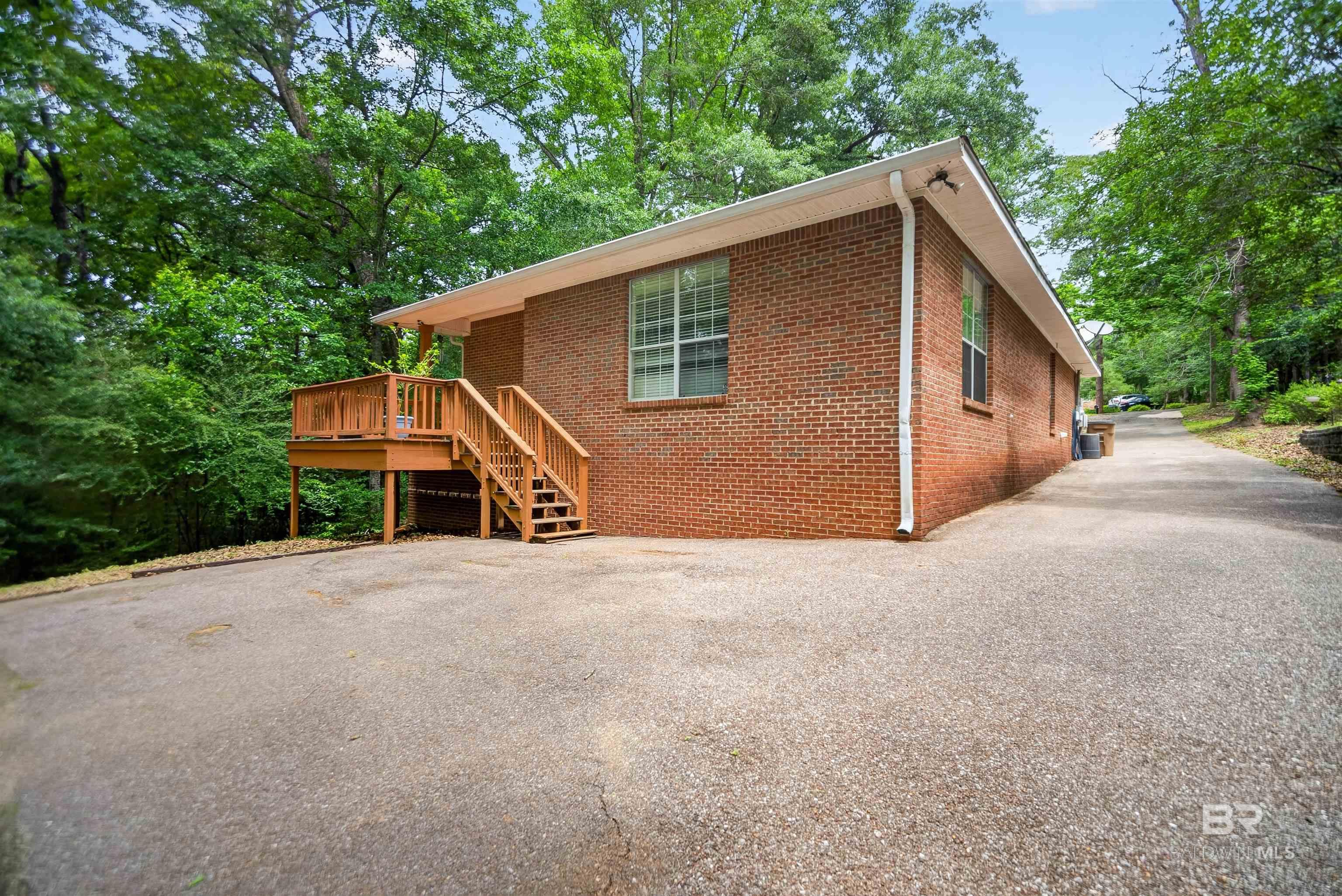 https://zimg.paragon.ice.com/ParagonImages/Property/PG/BCAR/396568/27/0/0/b0088c01aa914f4e053477c181879648/7/cd4f0b1f91dfbbc8fa1021d22e5c5ce0/396568-7c53c324-4f57-45ba-9da2-7423b2f5bd38.JPG