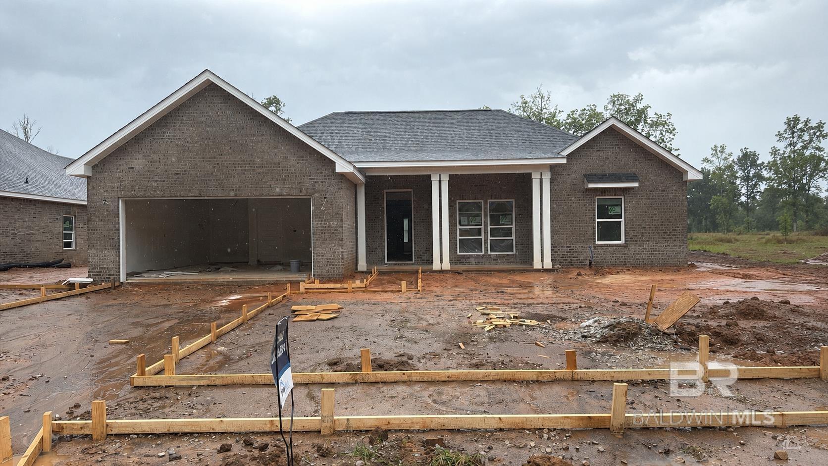 10162 Grady Lane
