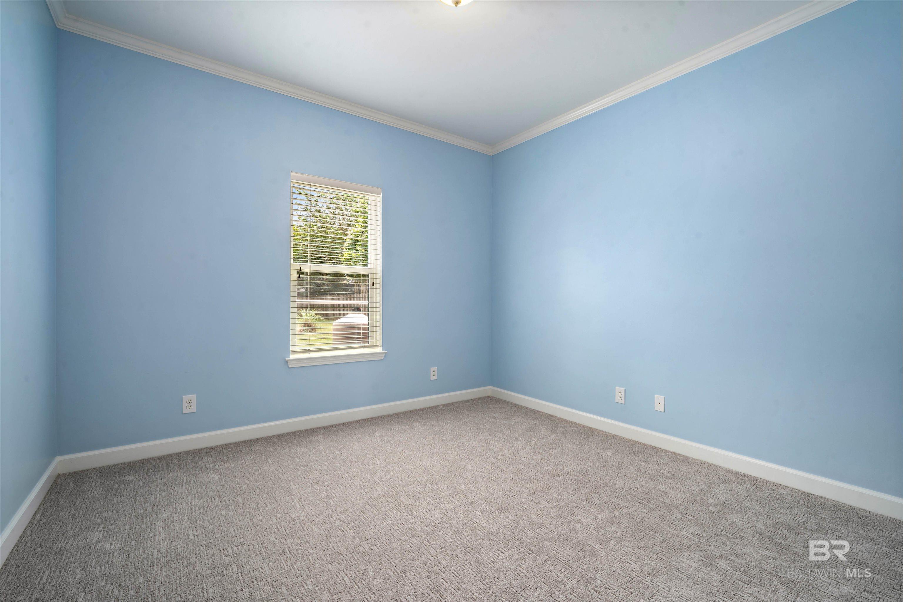 396615 | Photo 26