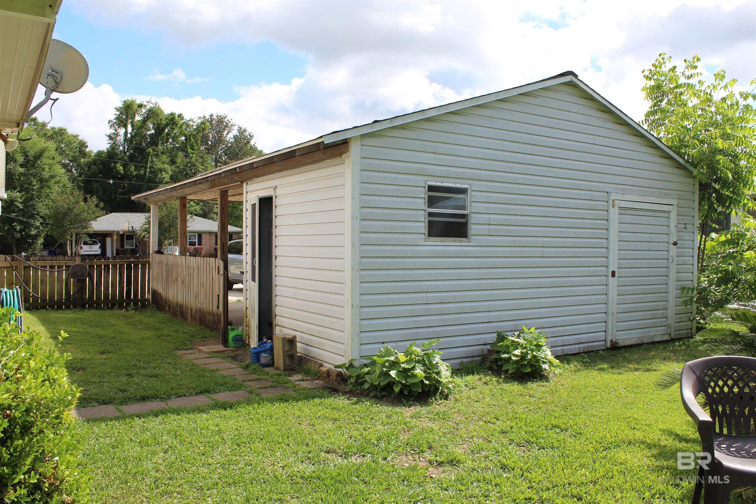 396618 | Photo 2