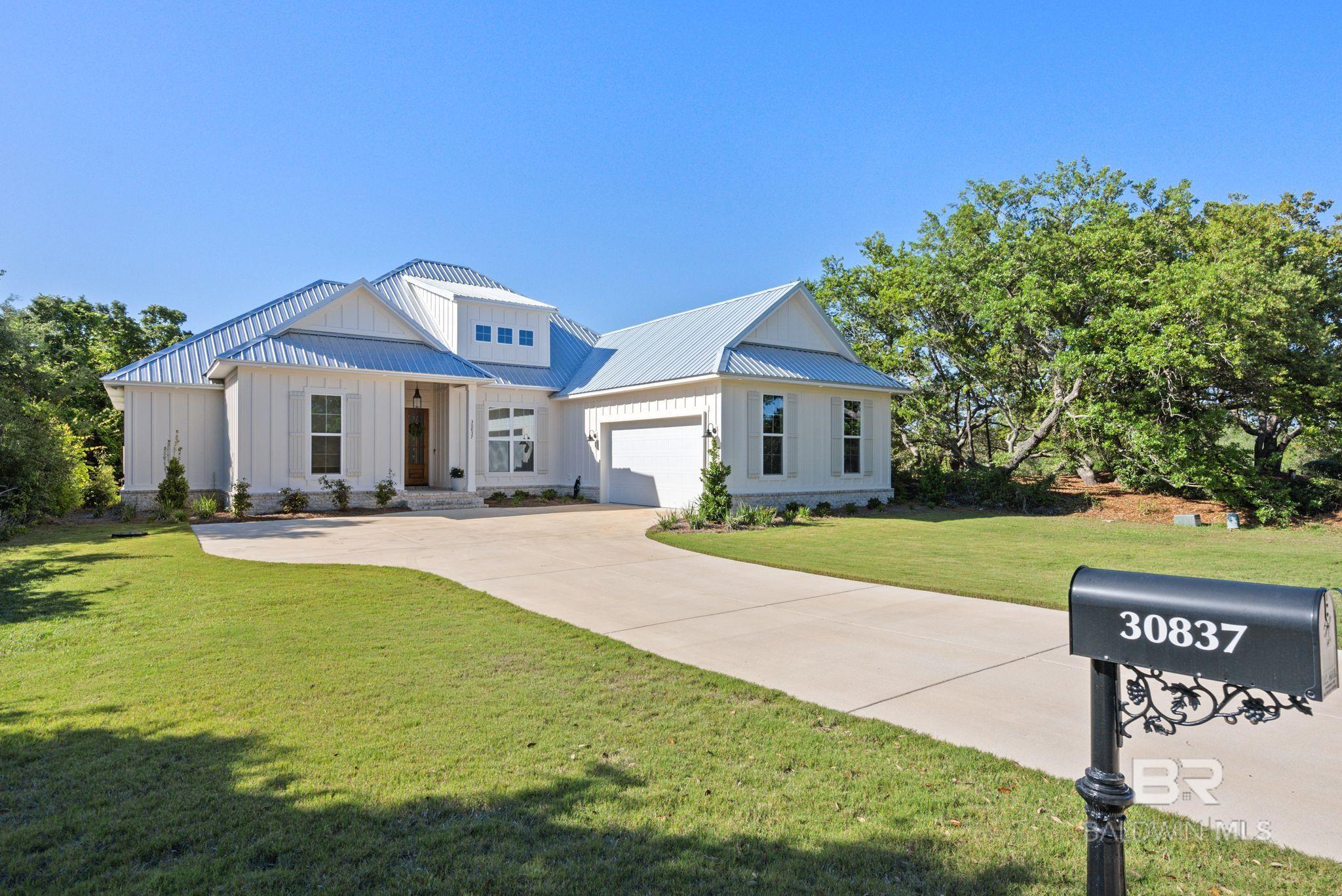https://zimg.paragon.ice.com/ParagonImages/Property/PG/BCAR/396634/1/0/0/8b08d54e087ff336975c96885a3379a9/7/45d28bcf10256eb6c6323f96e65a7c3a/396634-9540211a-78f6-4d45-b5d4-197b26a5e91b.JPG