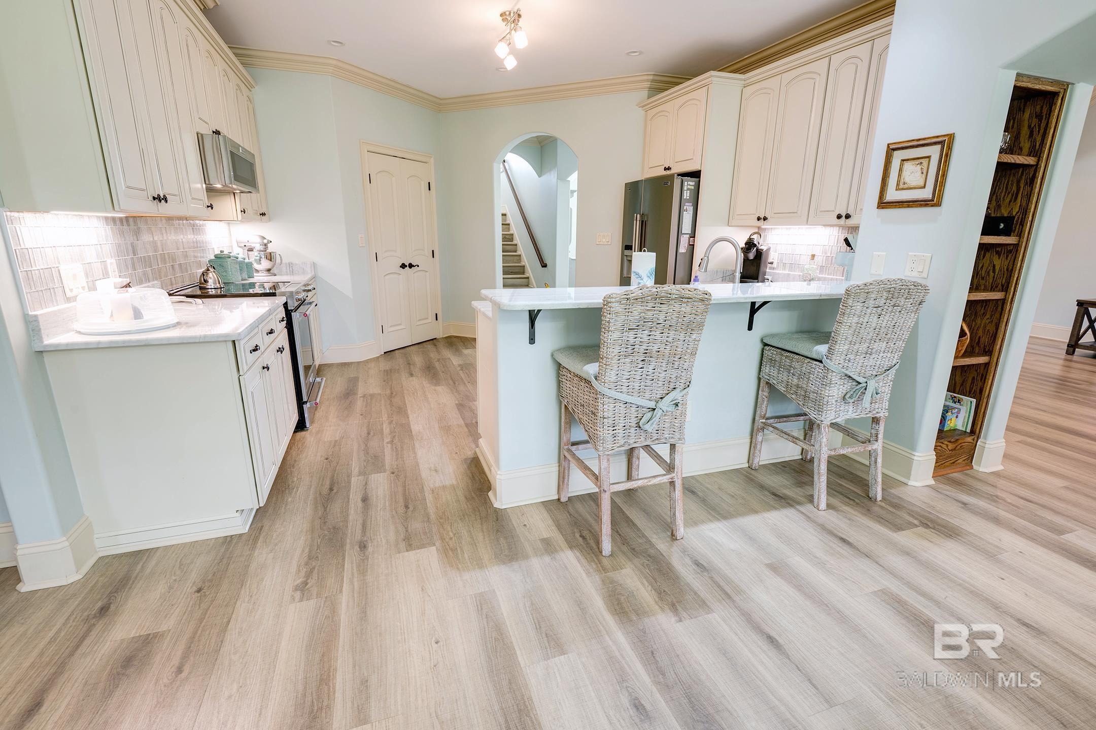 https://zimg.paragon.ice.com/ParagonImages/Property/PG/BCAR/396640/35/0/0/516073f9414e3c9096fd41c3e45f5607/7/af1e6570cbf7e1995d546dba8da456a9/396640-0283e2db-b0ec-4caf-93a0-d54e3d1aca18.JPG