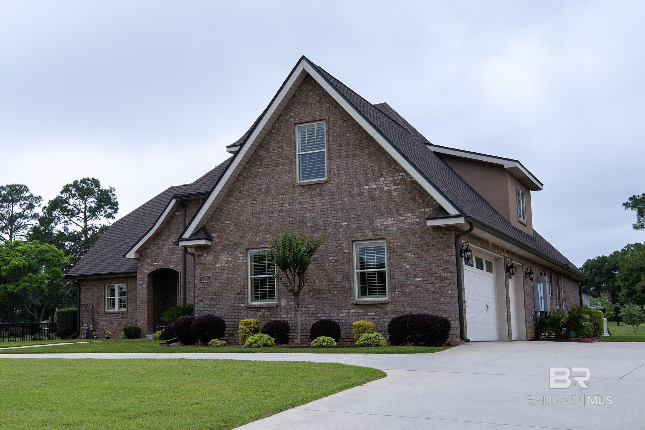 https://zimg.paragon.ice.com/ParagonImages/Property/PG/BCAR/396640/5/0/0/65f2b90acca9079f81613611e639b97d/7/af1e6570cbf7e1995d546dba8da456a9/396640-e8f4e9e5-2e51-462f-bfbe-26f2e0d59628.JPG