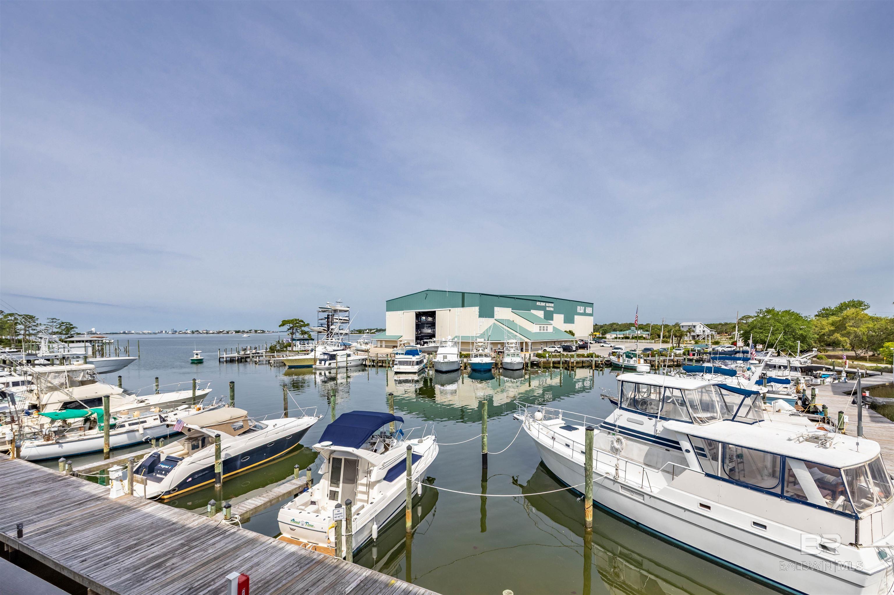 https://zimg.paragon.ice.com/ParagonImages/Property/PG/BCAR/396644/1/0/0/7983ea9eab38bc1beb1f4827c9bb51c2/7/07d731938ea6f287c648de7e7f376fff/396644-58d37672-2668-41ef-84ae-ecb241a303d6.JPG