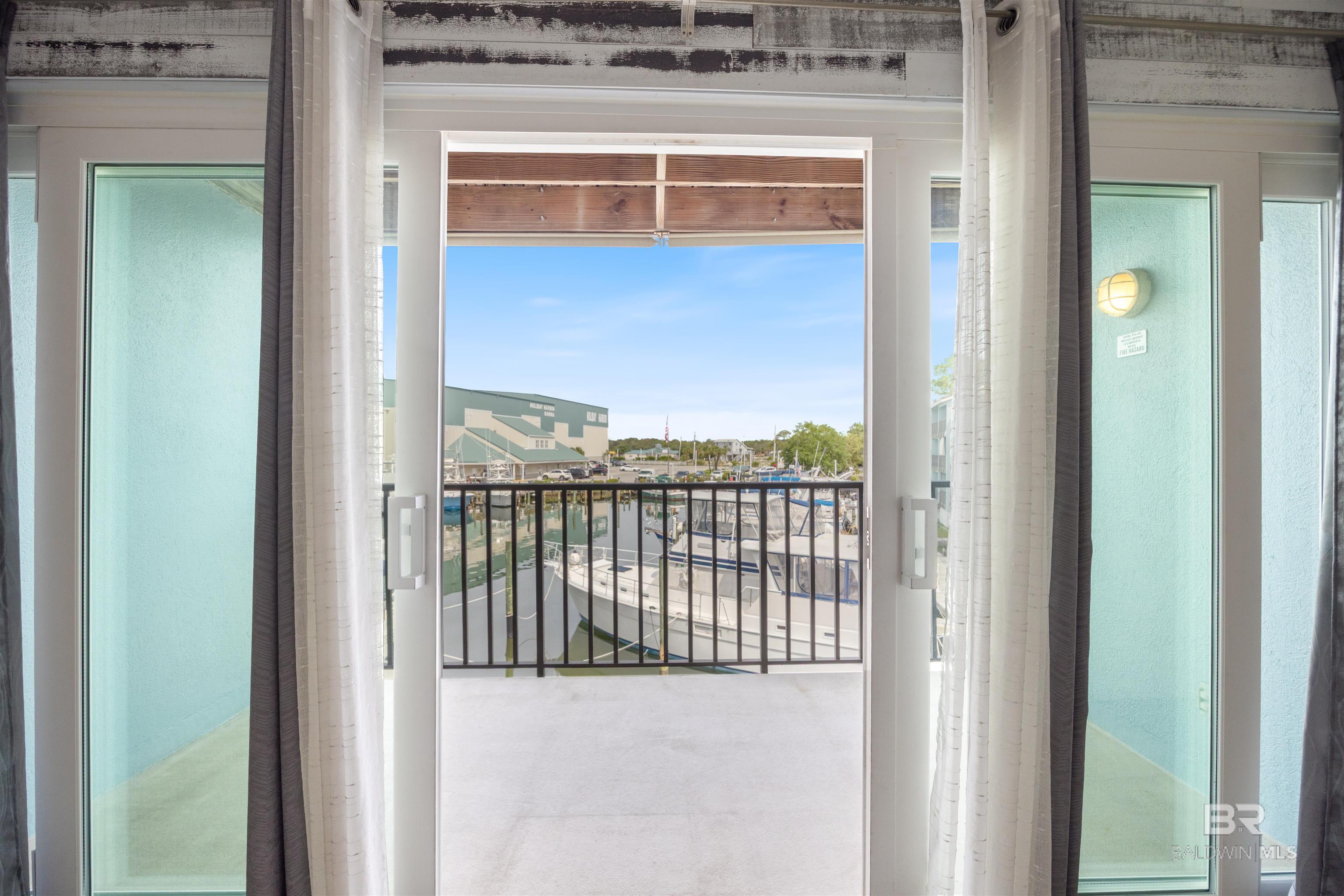 https://zimg.paragon.ice.com/ParagonImages/Property/PG/BCAR/396644/27/0/0/f6f6eb78cf43667e5e0adffa95b6f30b/7/07d731938ea6f287c648de7e7f376fff/396644-b93c03ae-0fbe-411d-935c-045c53d50746.JPG