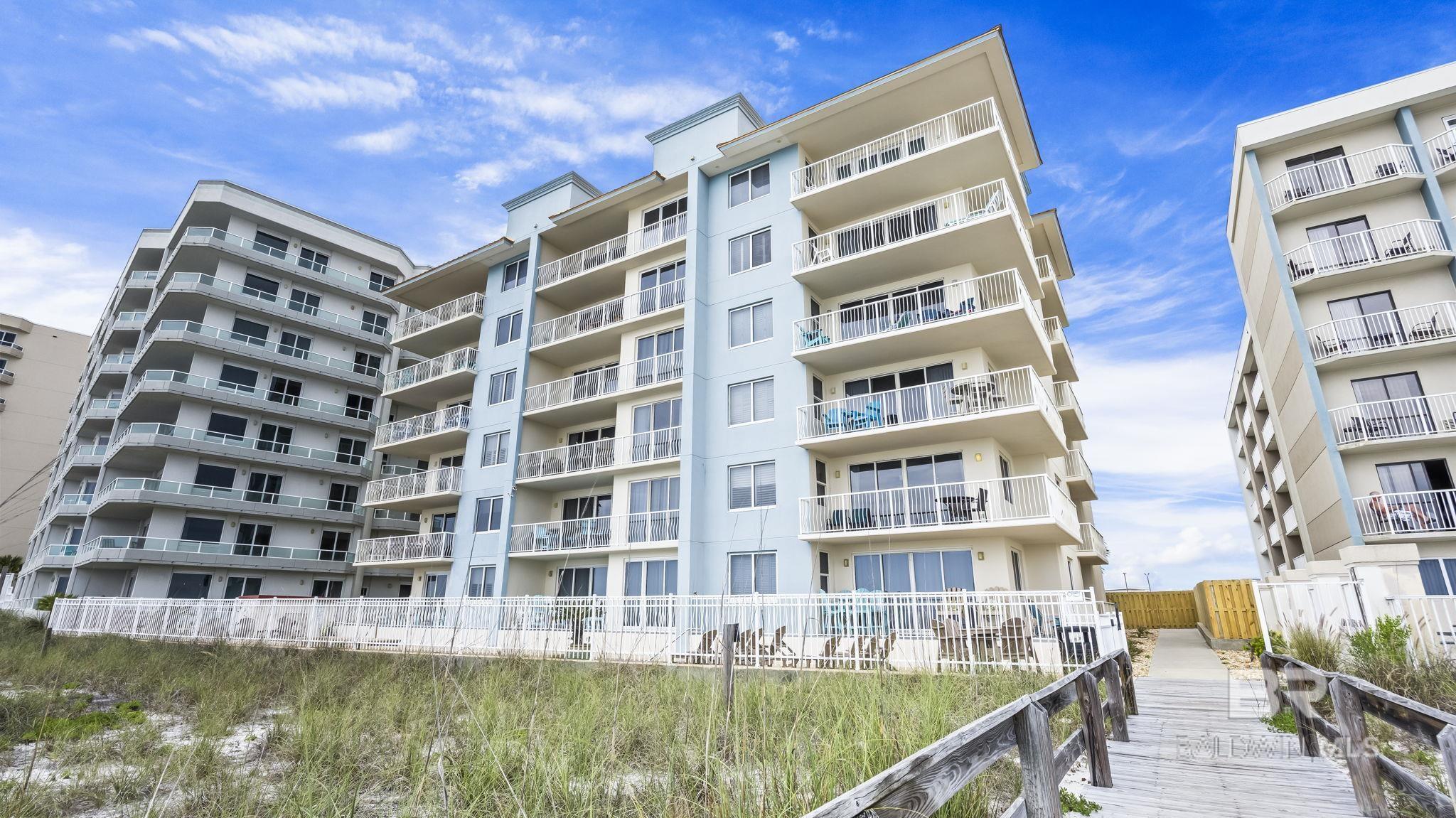 https://zimg.paragon.ice.com/ParagonImages/Property/PG/BCAR/396645/32/0/0/9954f68f0e00b91a37a3c13781c70e0b/7/cbe552904573a01572a9974213766651/396645-c5609ec7-f498-4687-a087-25dda76babe6.JPG