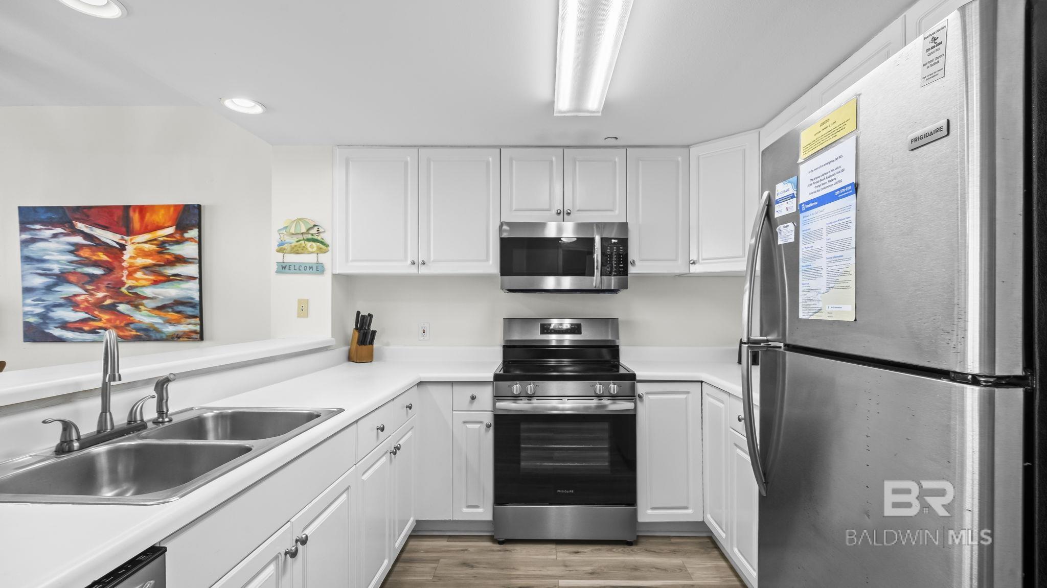 https://zimg.paragon.ice.com/ParagonImages/Property/PG/BCAR/396645/9/0/0/ed71e5ba7326d2ac23377a7a1d8f17e8/7/cbe552904573a01572a9974213766651/396645-93d456ce-3c5d-4bd0-9ecf-d1780af5b246.JPG