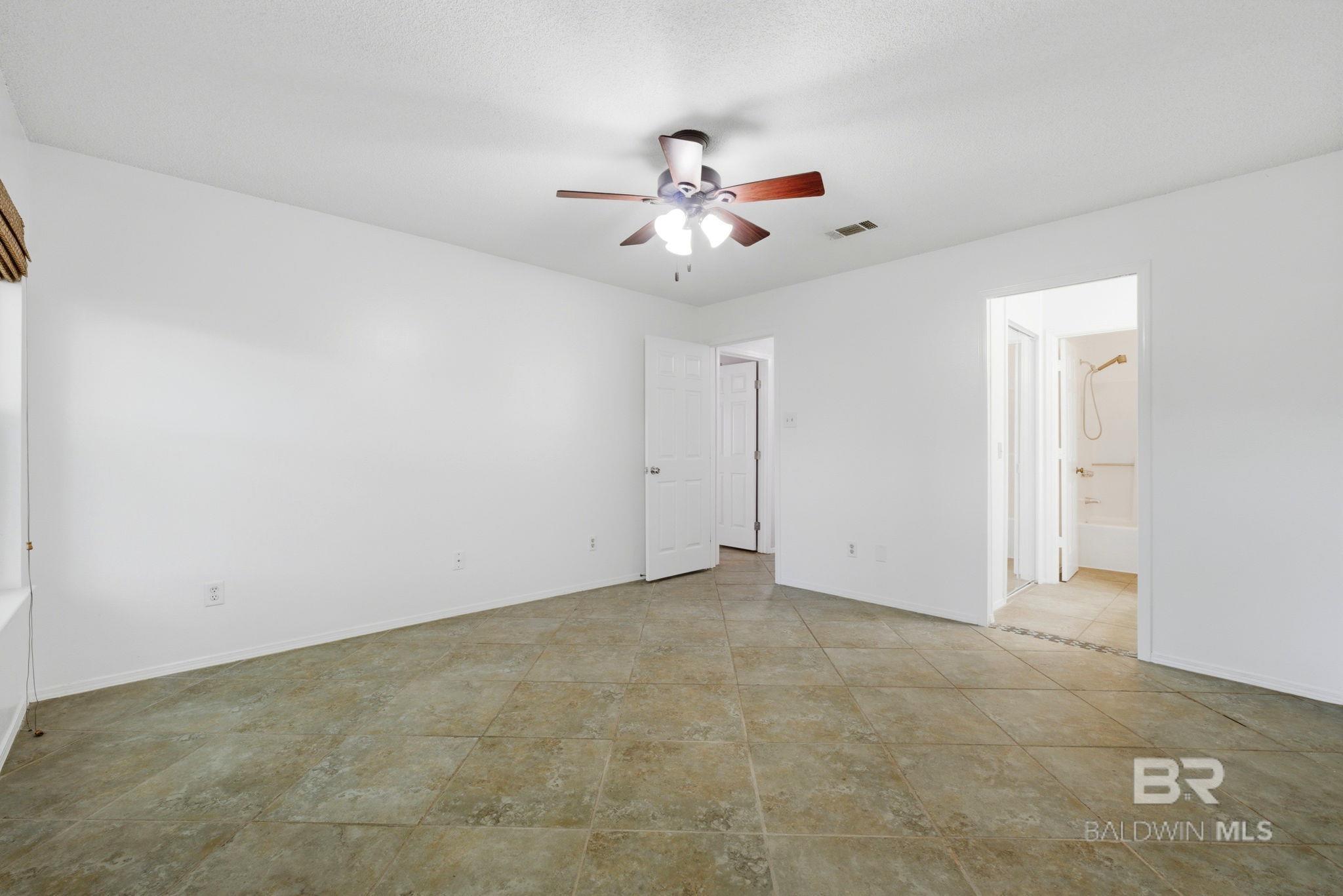 396646 | Photo 21