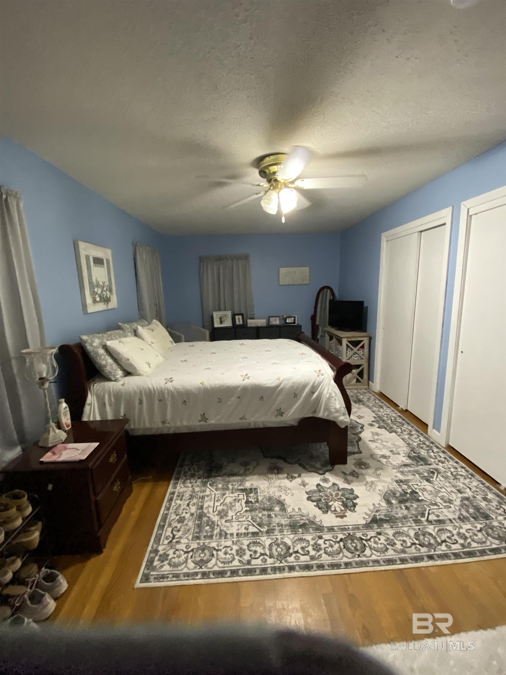 https://zimg.paragon.ice.com/ParagonImages/Property/PG/BCAR/396665/30/0/0/8cfb1b6bab1691f7a984883583fd0cae/7/01a556a7ebbd545ac6cab7802dfa677c/396665-d74d73f8-a599-4a5e-90ed-ab381fd0e3db.JPG