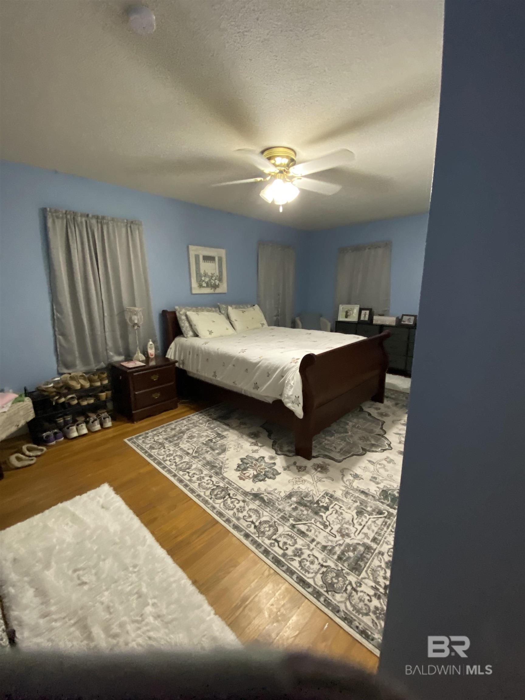 https://zimg.paragon.ice.com/ParagonImages/Property/PG/BCAR/396665/34/0/0/9dd3514c636bac8f0152c2e61e08db48/7/01a556a7ebbd545ac6cab7802dfa677c/396665-92c94768-df30-47b6-81b7-7021a5bab2f3.JPG