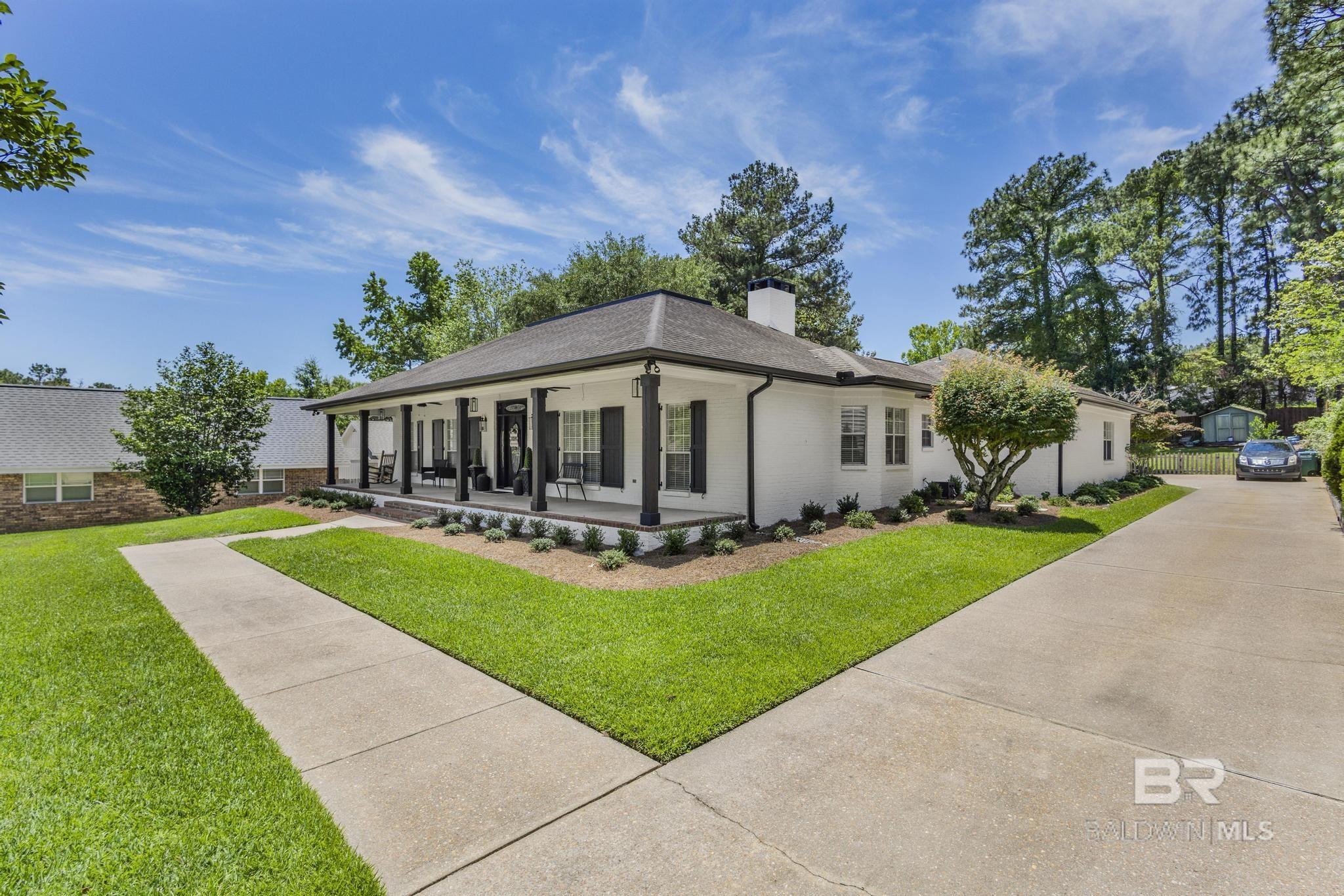 https://zimg.paragon.ice.com/ParagonImages/Property/PG/BCAR/396672/3/0/0/a885875faf320b16c3a7eaf4de6ff1c6/7/03a1ab45832fe87e552b5f5c6b236a04/396672-d85ea439-fca6-4101-a2dc-8f592dd0597c.JPG