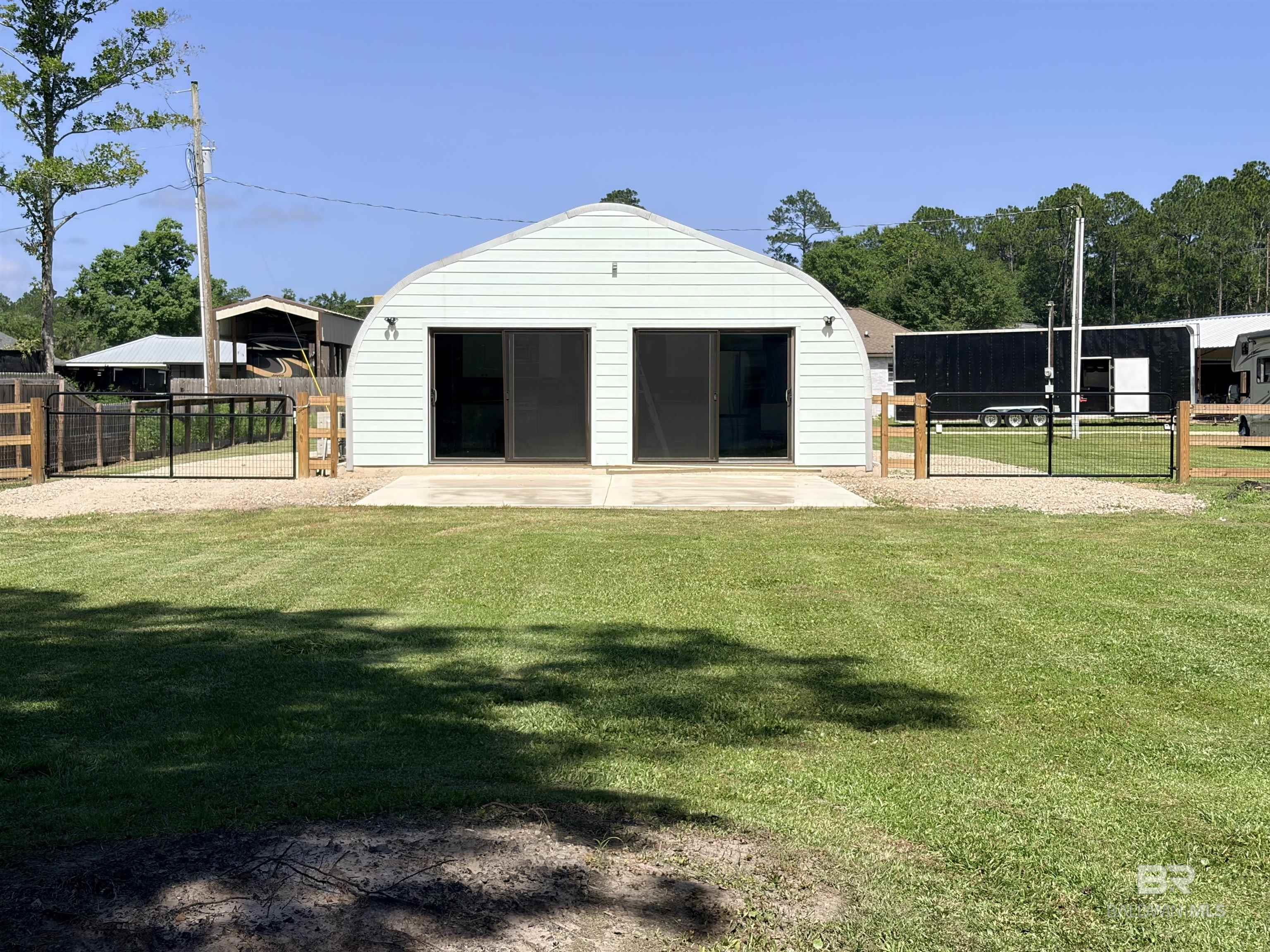 4527 Geno Road