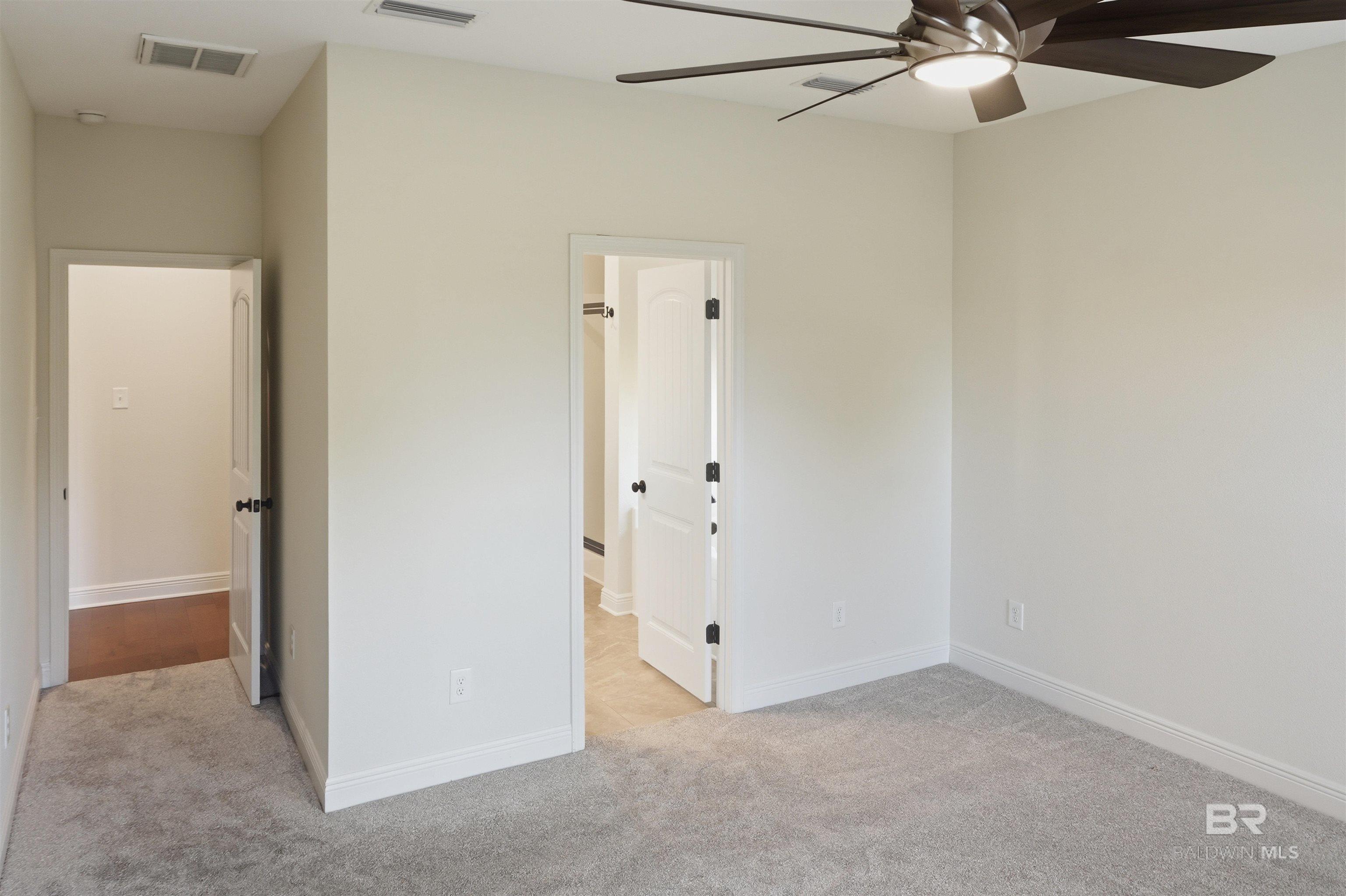 https://zimg.paragon.ice.com/ParagonImages/Property/PG/BCAR/396683/17/0/0/ad724087288471e440e093ce4258c2c5/7/57b408cd1fcf772c6c1fb2700ba86763/396683-d0614fd2-6027-43a2-b1a8-98635909a323.JPG