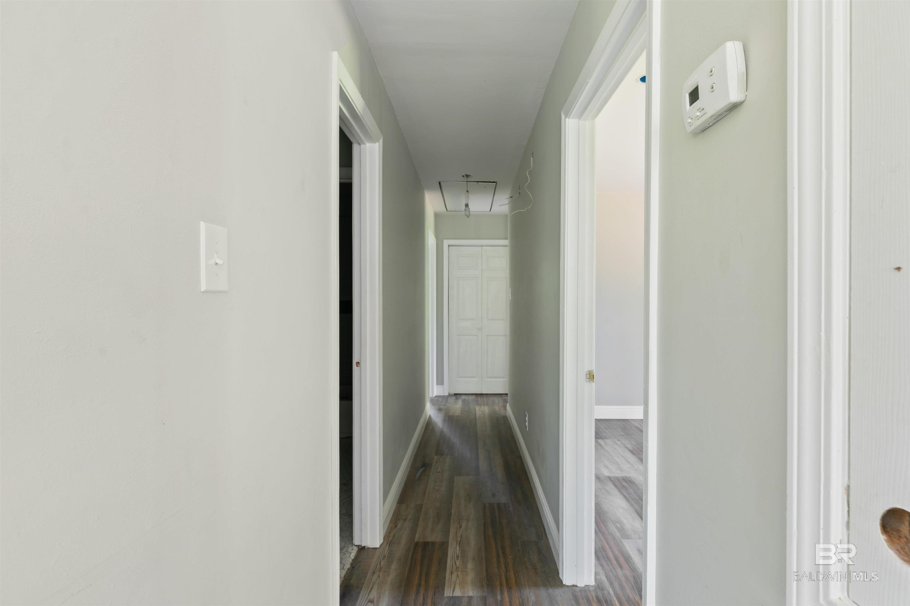 https://zimg.paragon.ice.com/ParagonImages/Property/PG/BCAR/396684/20/0/0/d418881e28c50aa440e2ec08733d9c21/7/ca4537632a8fc8ba38f301928efc088b/396684-124a961b-060b-47a6-a3f4-b8a342235013.JPG
