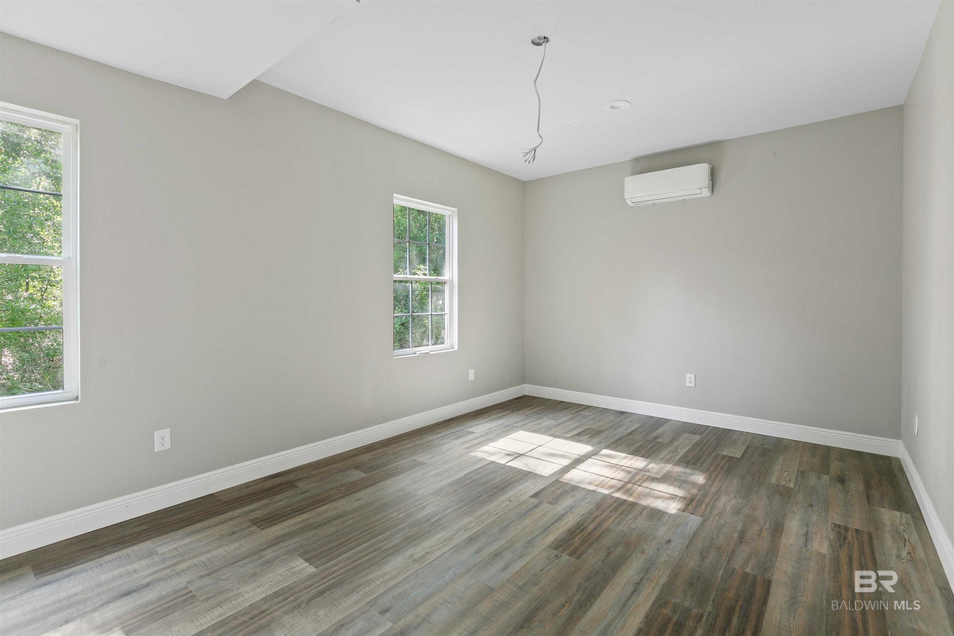 https://zimg.paragon.ice.com/ParagonImages/Property/PG/BCAR/396684/46/0/0/6feba7d27a78a5abd3801c9e012d53c7/7/ca4537632a8fc8ba38f301928efc088b/396684-b43fb6f9-d752-41b4-b7d8-58c822fe46a2.JPG