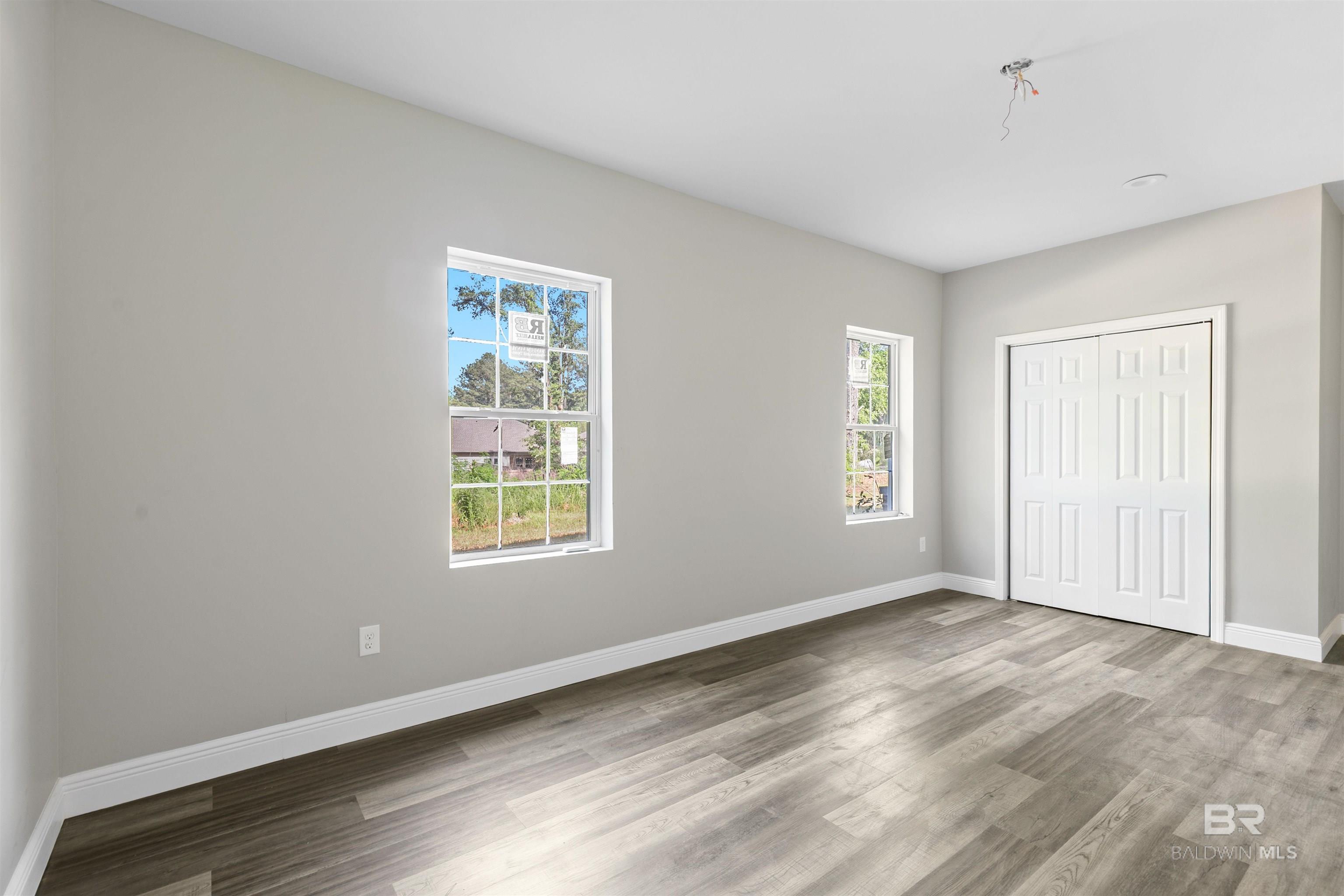 https://zimg.paragon.ice.com/ParagonImages/Property/PG/BCAR/396684/51/0/0/4d5fc69b1cdf328684da1cc3832d0b9b/7/ca4537632a8fc8ba38f301928efc088b/396684-5eedcb33-01fc-4ec5-ab0a-3abea7067c25.JPG