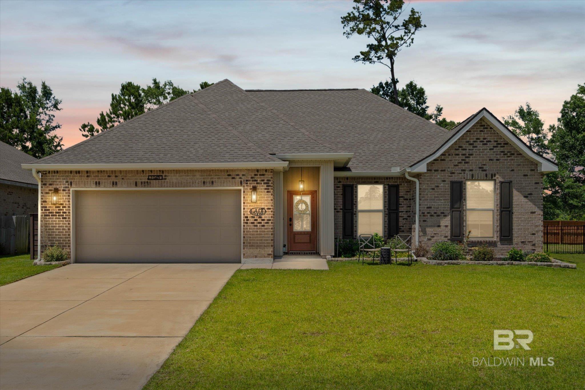 1045 Ruisseau Drive