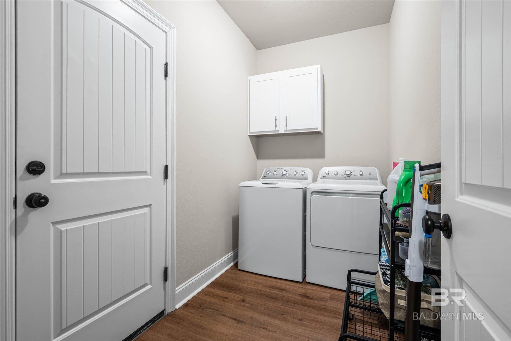 https://zimg.paragon.ice.com/ParagonImages/Property/PG/BCAR/396714/22/0/0/edb8a92d0a542926dbbe5145cd52c887/7/26d37e65a8a2d1772e9d48ae522d8f10/396714-d433dd8f-6c12-4c36-bde0-44f6afcc2c65.JPG