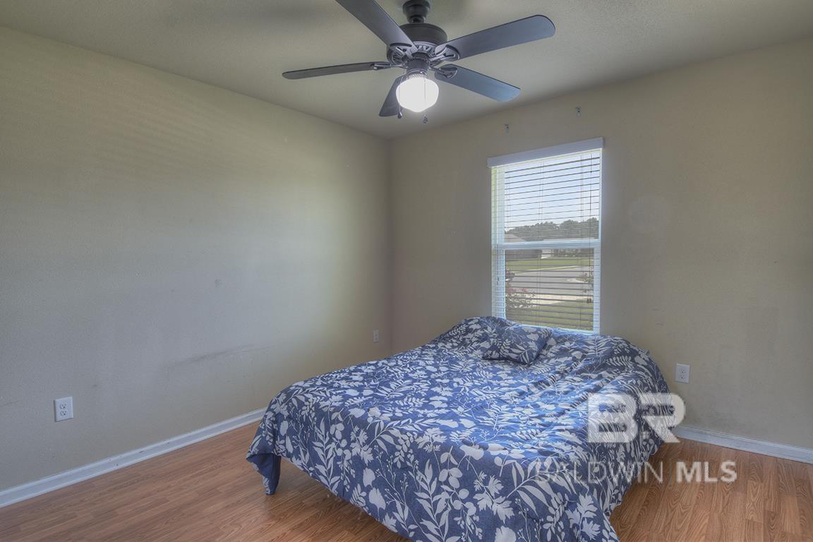 https://zimg.paragon.ice.com/ParagonImages/Property/PG/BCAR/396728/21/0/0/e07e669158f50cc247ce44a95e647e89/7/1a8011434846370678e5ec04b9980543/396728-f73f85be-12b4-47ad-9f87-d3c3782c08f1.JPG