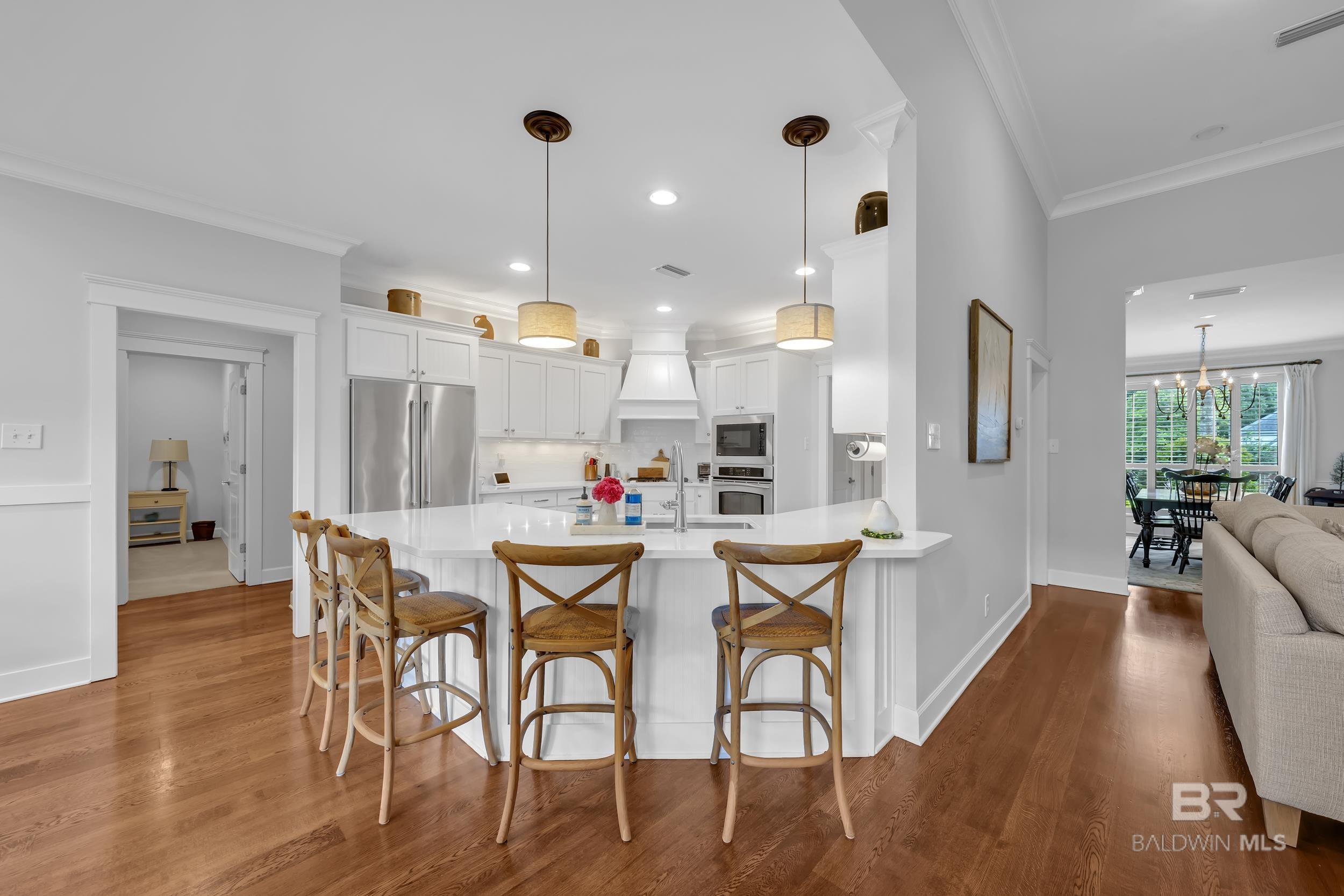 https://zimg.paragon.ice.com/ParagonImages/Property/PG/BCAR/396730/16/0/0/d8be345f67f47520125256f310053f24/7/c04ada848083d60d9899f77ddb1449a3/396730-ca454f89-3742-4904-98dd-0b094fa7137c.JPG