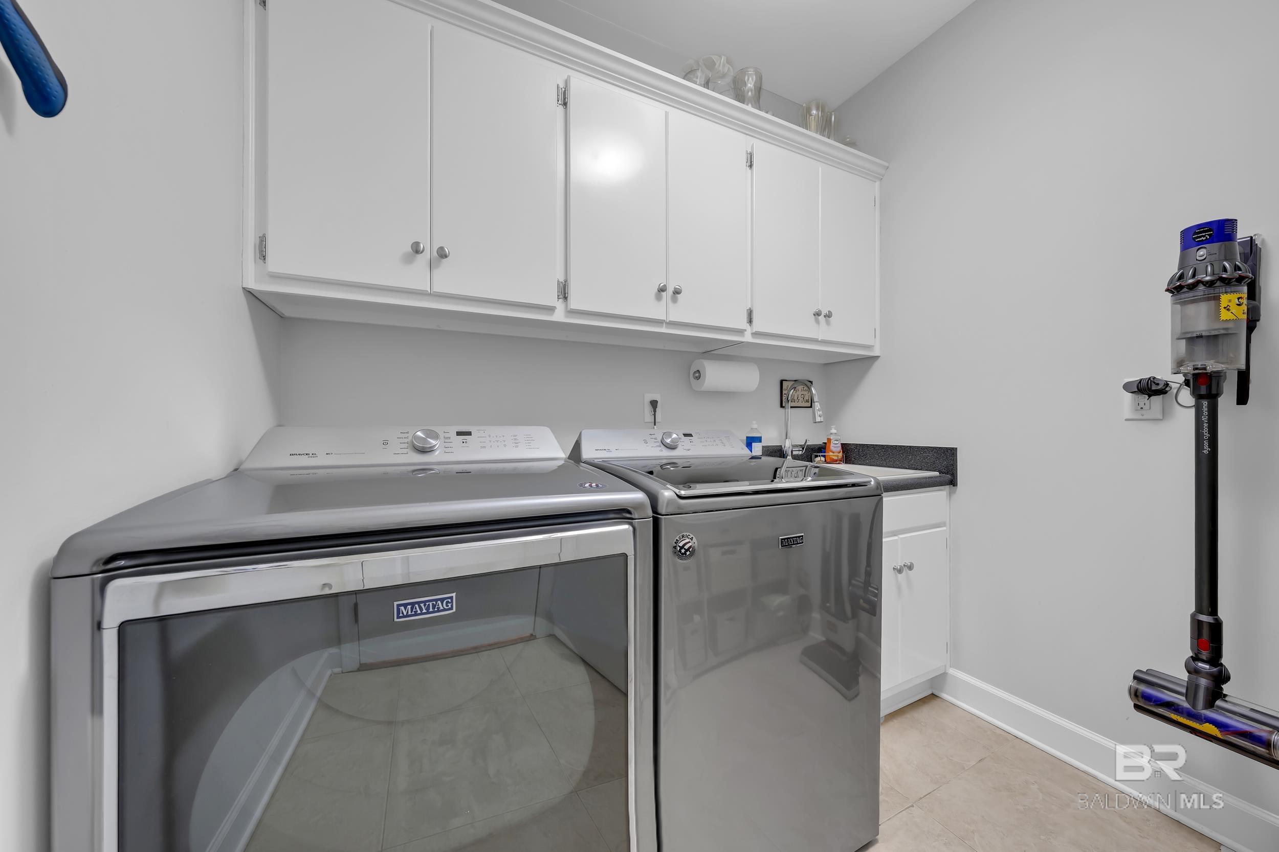 https://zimg.paragon.ice.com/ParagonImages/Property/PG/BCAR/396730/39/0/0/300540138542b824a5748f14c3103084/7/c04ada848083d60d9899f77ddb1449a3/396730-6cbed31c-d663-40f8-b563-2d75e82de940.JPG