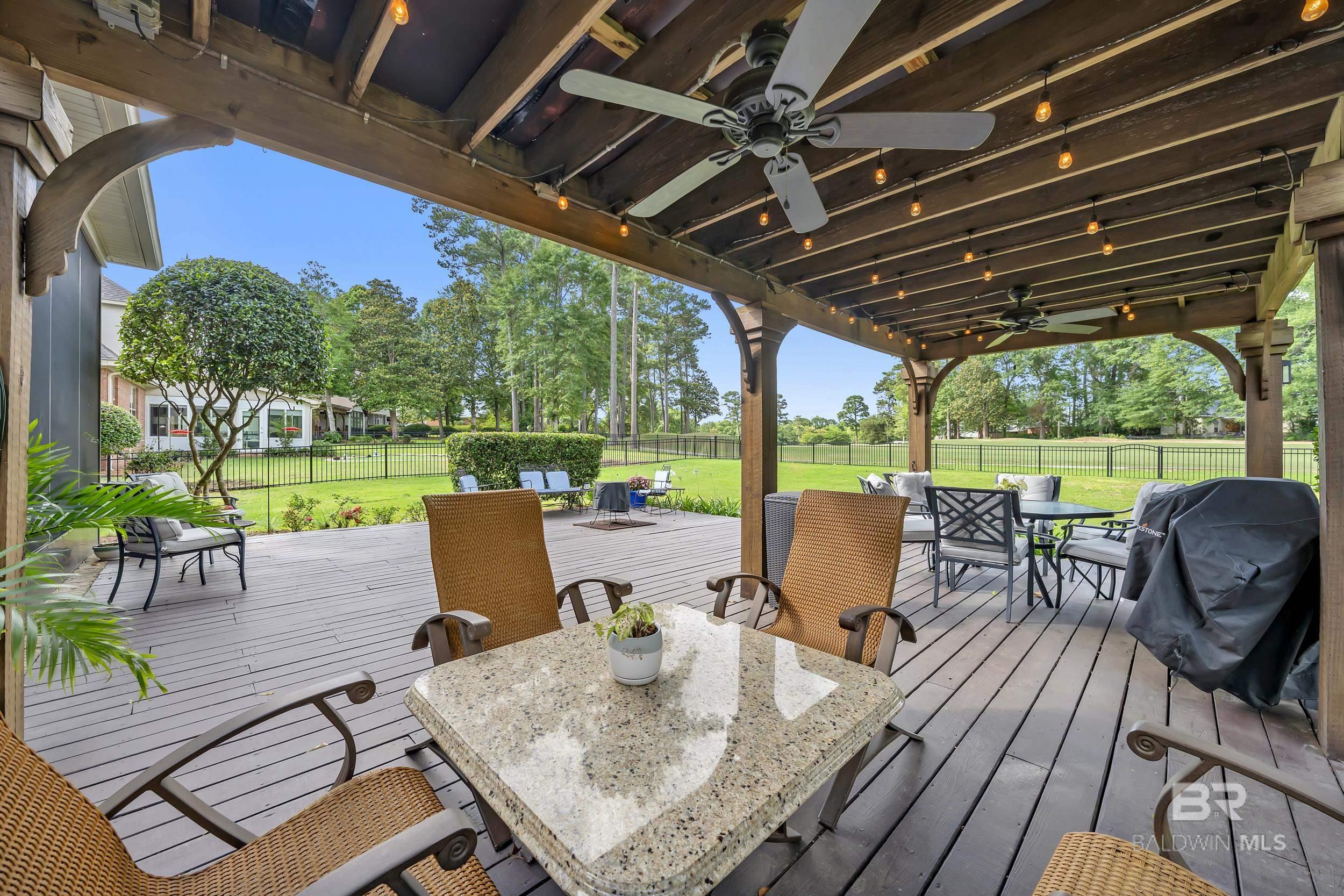 https://zimg.paragon.ice.com/ParagonImages/Property/PG/BCAR/396730/42/0/0/bc17b5bd768cef208a93a636d83e78c2/7/c04ada848083d60d9899f77ddb1449a3/396730-73e6724c-b792-4527-8819-860aebba6324.JPG