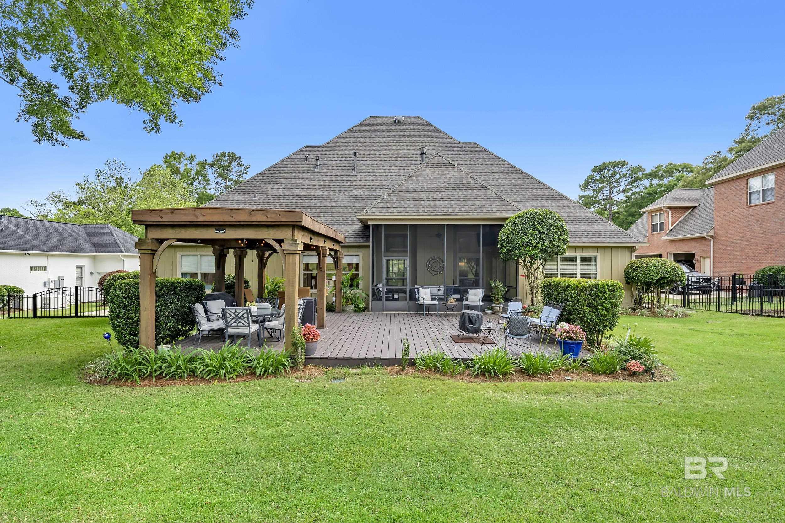 https://zimg.paragon.ice.com/ParagonImages/Property/PG/BCAR/396730/44/0/0/93a9905453a07f281329f5265eb3e9c2/7/c04ada848083d60d9899f77ddb1449a3/396730-8688effe-8ddd-4a33-ac42-fe11d59f453d.JPG