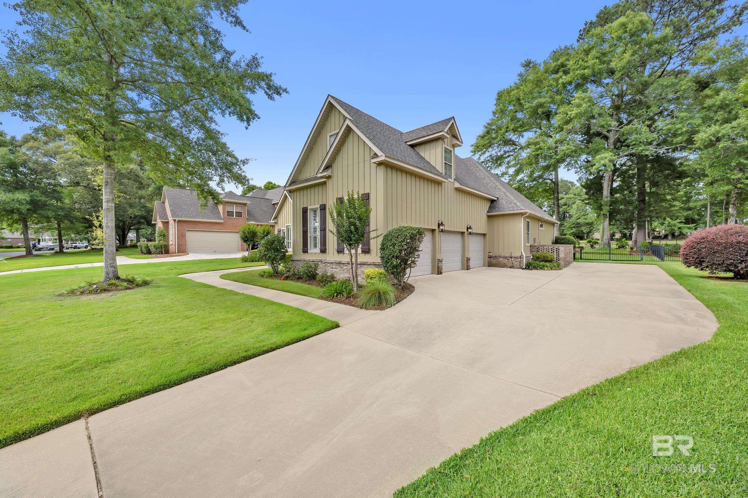 https://zimg.paragon.ice.com/ParagonImages/Property/PG/BCAR/396730/5/0/0/439a832de6c605d5ab221bf28116d525/7/c04ada848083d60d9899f77ddb1449a3/396730-034dc1c4-0d0c-4add-9380-0d704d569169.JPG