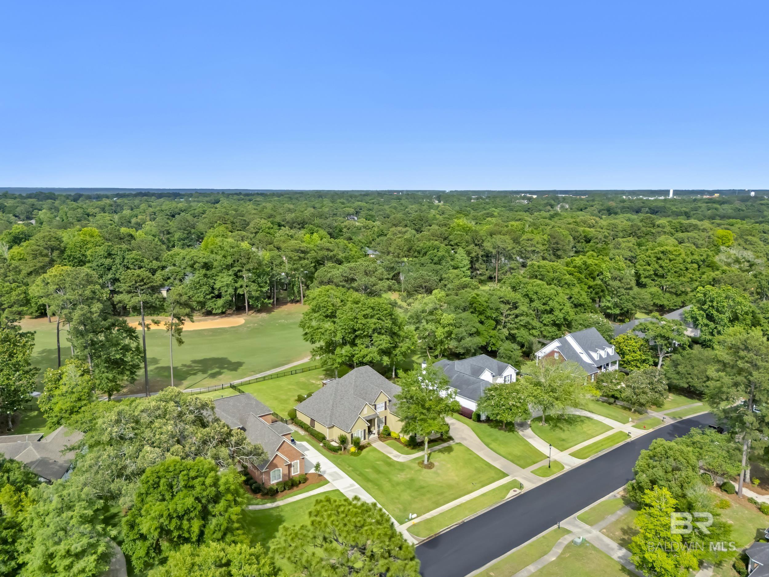 https://zimg.paragon.ice.com/ParagonImages/Property/PG/BCAR/396730/57/0/0/2f0f1e797a2a3e7c0d9b6093ef746505/7/c04ada848083d60d9899f77ddb1449a3/396730-16b52e54-0dea-4934-88d7-37599029b2ef.JPG