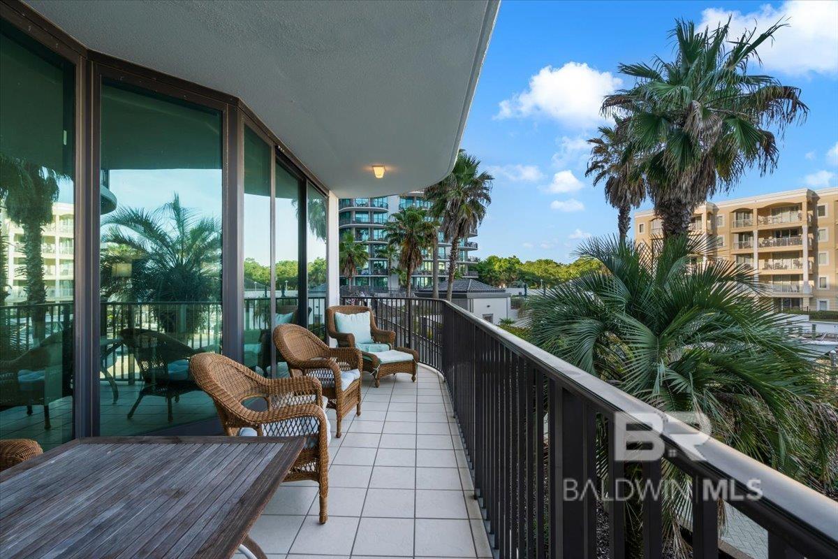 https://zimg.paragon.ice.com/ParagonImages/Property/PG/BCAR/396735/16/0/0/027de0a06bf3a56589c0edba888c2a54/7/c40378e1f594368ef65e6ce0371a40b7/396735-967d06f0-ae35-4d8d-b78c-724a11ac7d44.JPG