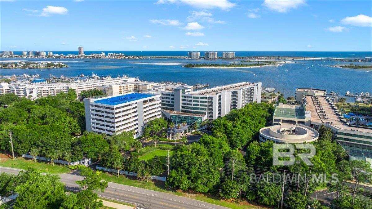 https://zimg.paragon.ice.com/ParagonImages/Property/PG/BCAR/396735/3/0/0/a42b171c6ce0c0301af5dc68508779e8/7/c40378e1f594368ef65e6ce0371a40b7/396735-ee42594f-333b-4aae-b800-29f5f85a0f81.JPG