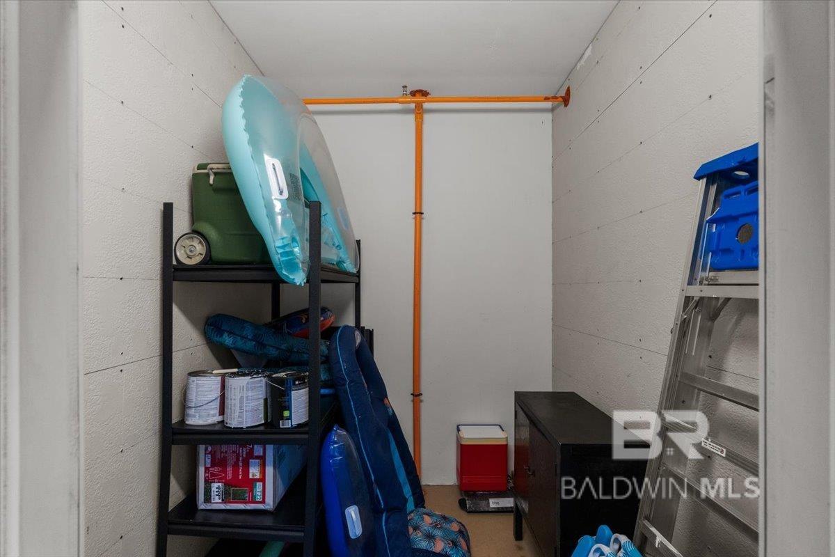 https://zimg.paragon.ice.com/ParagonImages/Property/PG/BCAR/396735/43/0/0/b93d011e0dd9253ff83946316c8623dd/7/c40378e1f594368ef65e6ce0371a40b7/396735-a7dd89c2-3f8c-4f0d-80d4-0feb97ae3ce2.JPG