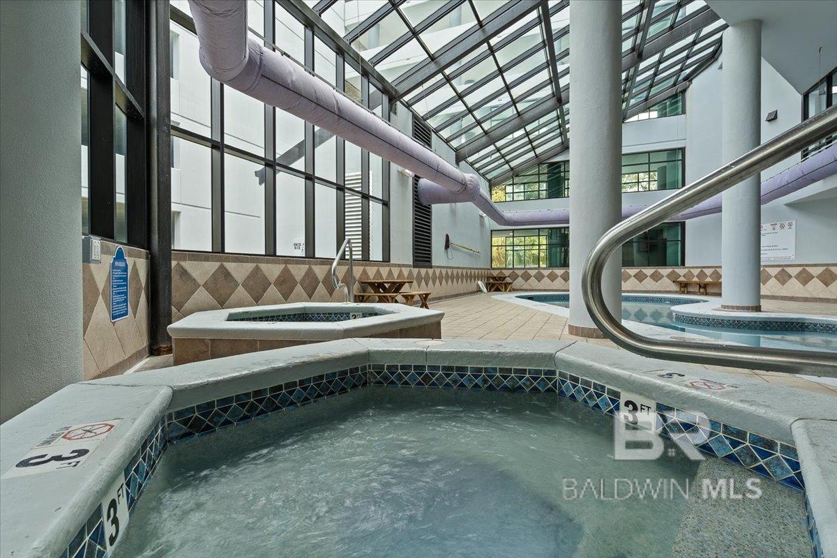 https://zimg.paragon.ice.com/ParagonImages/Property/PG/BCAR/396735/73/0/0/59b5abbe77976031e0926160d3ec83c9/7/c40378e1f594368ef65e6ce0371a40b7/396735-6fec3fd3-2587-4878-8223-3f9c1ee0c28b.JPG