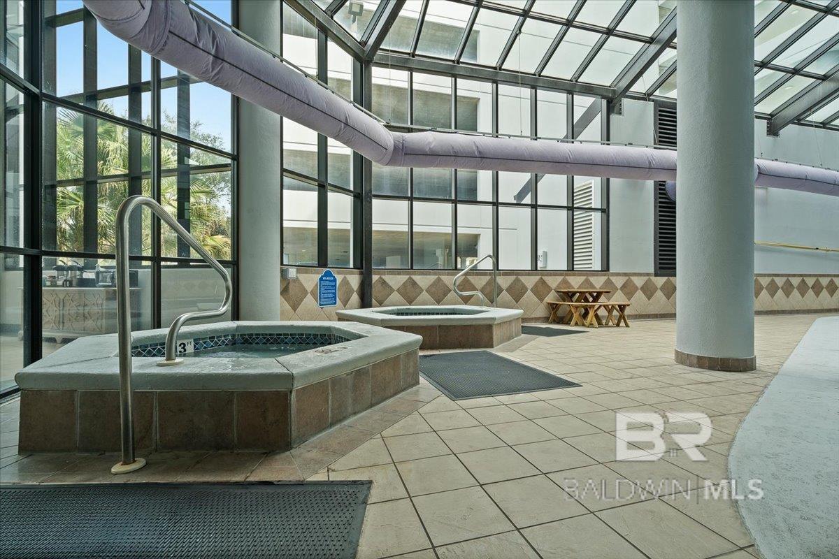 https://zimg.paragon.ice.com/ParagonImages/Property/PG/BCAR/396735/74/0/0/c258351f03fc1b0e26144a03748bb61c/7/c40378e1f594368ef65e6ce0371a40b7/396735-029c8348-580f-4a2d-896b-d781dfe2aa95.JPG
