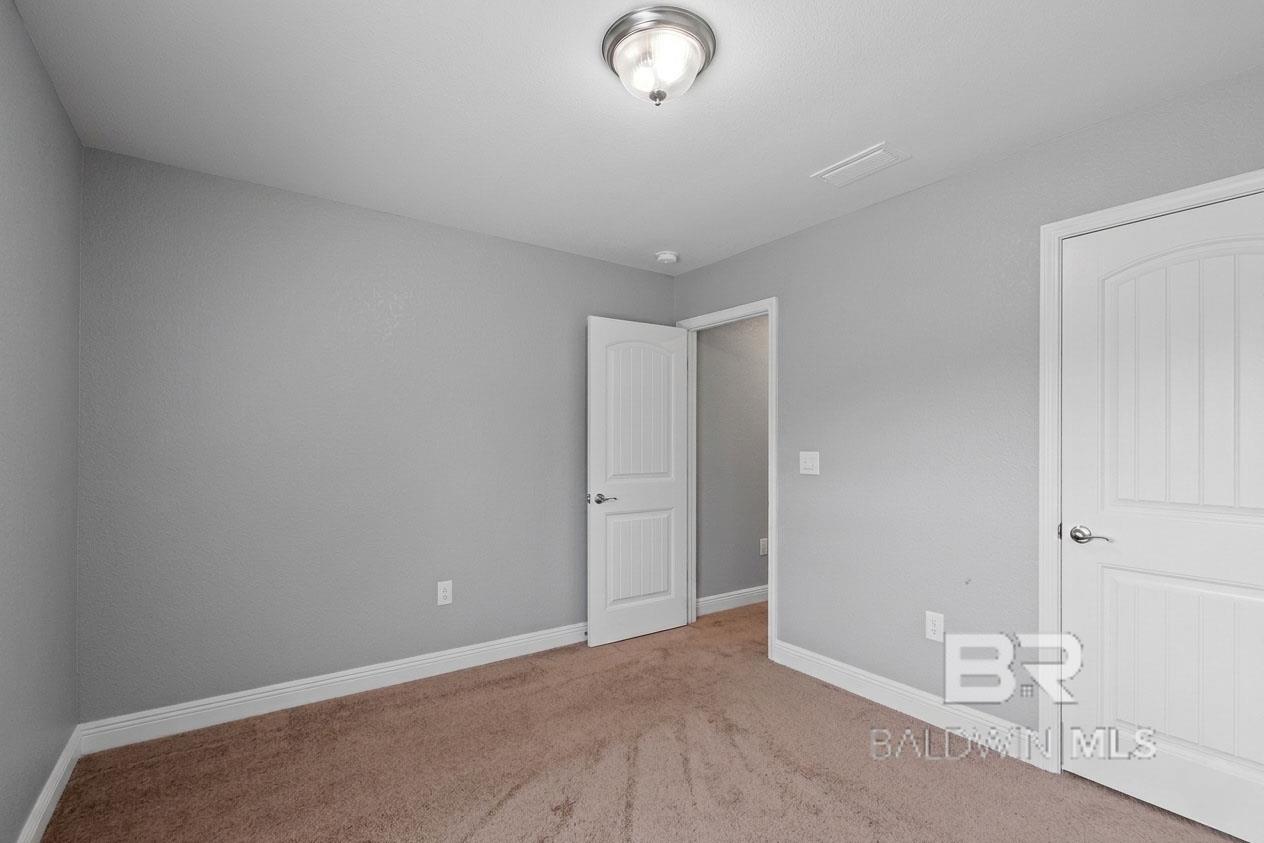 https://zimg.paragon.ice.com/ParagonImages/Property/PG/BCAR/396743/10/0/0/3ed1c960370078c360707c0ef87e3bf3/7/8676b287cf49781b49905083e1314f37/396743-a3bc7747-5af4-44cf-99c2-a3944a07896b.JPG