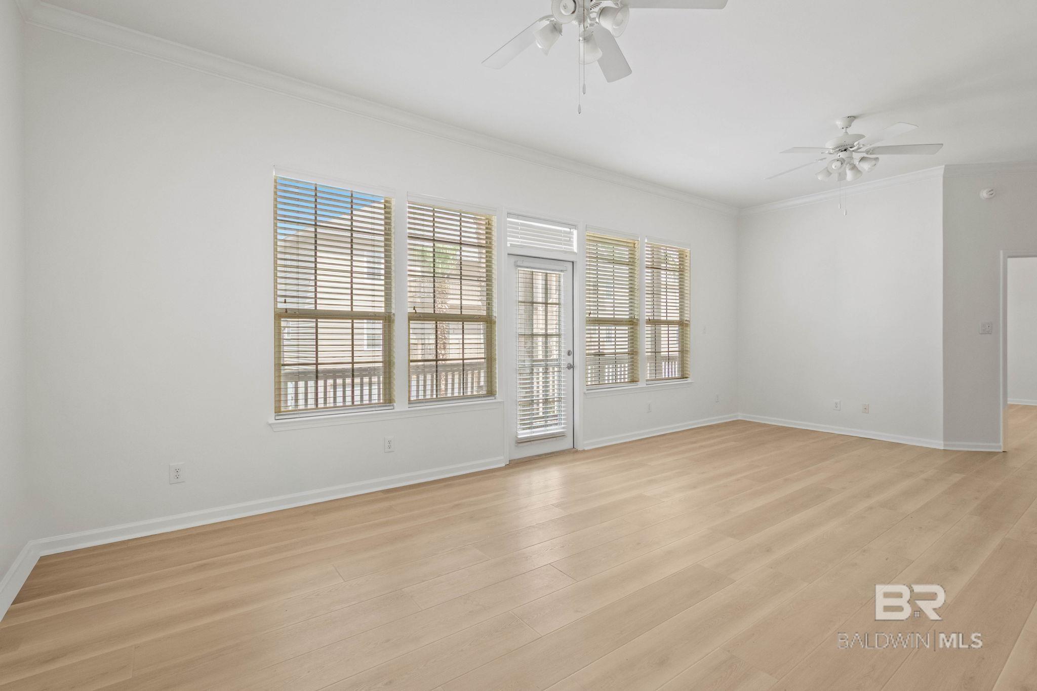 https://zimg.paragon.ice.com/ParagonImages/Property/PG/BCAR/396744/9/0/0/0296ff162e07a2e72b67c417c404bdf3/7/52c903adbb33e97da4564b52910766e5/396744-39c83c2d-2437-4fd7-8ec8-c375f345d4f3.JPG