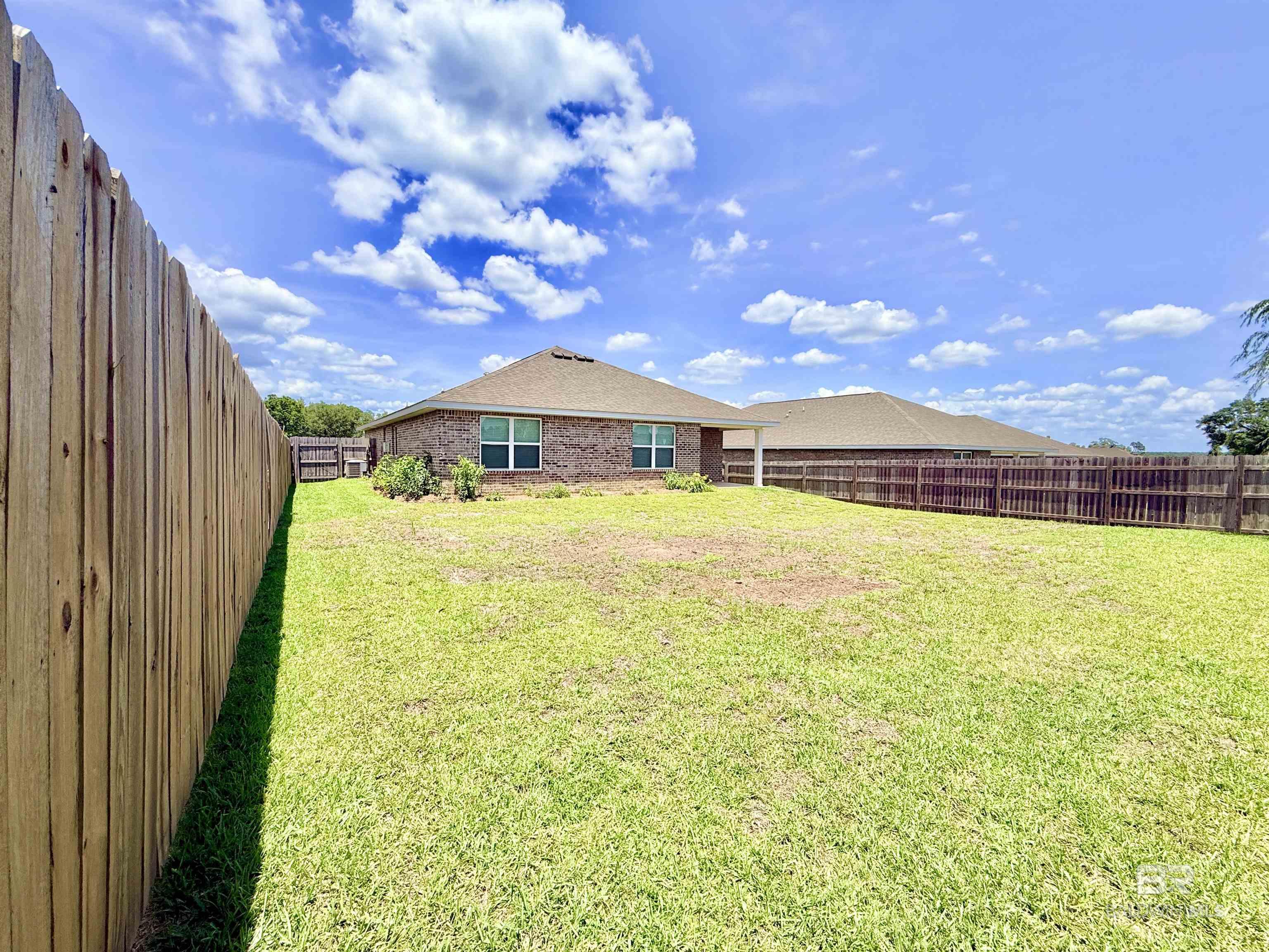 https://zimg.paragon.ice.com/ParagonImages/Property/PG/BCAR/396794/27/0/0/daf29c780c23a3e9c60d37dde1428cea/7/f80de5d87b18f3b60eff4c7460e251ec/396794-65f2c7ed-d1d0-4d11-8673-dcb5bdfd792b.JPG