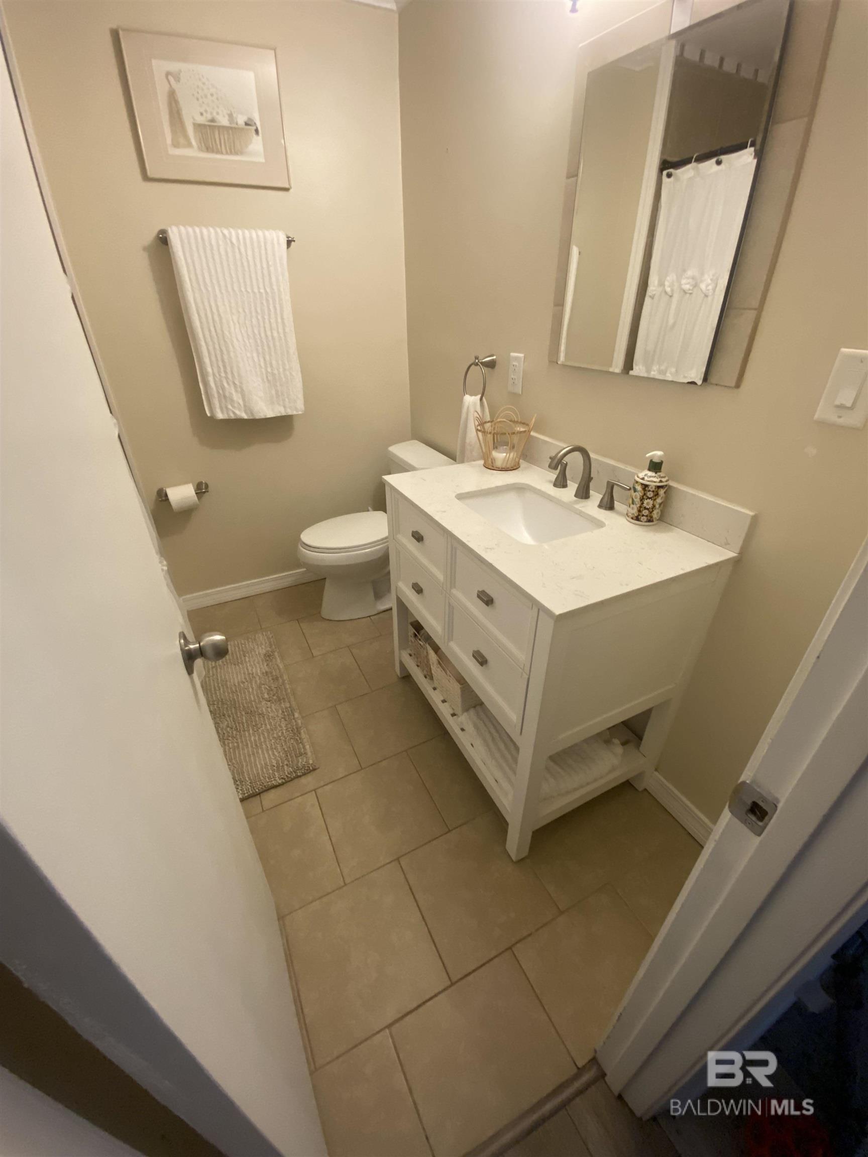 https://zimg.paragon.ice.com/ParagonImages/Property/PG/BCAR/396803/10/0/0/56747ae283efd19bb322b4ddf373b0db/7/6000a4b792c0e601bcd887bf3a2ebfb6/396803-3a2943e2-1951-4663-ab75-82743762fa84.JPG