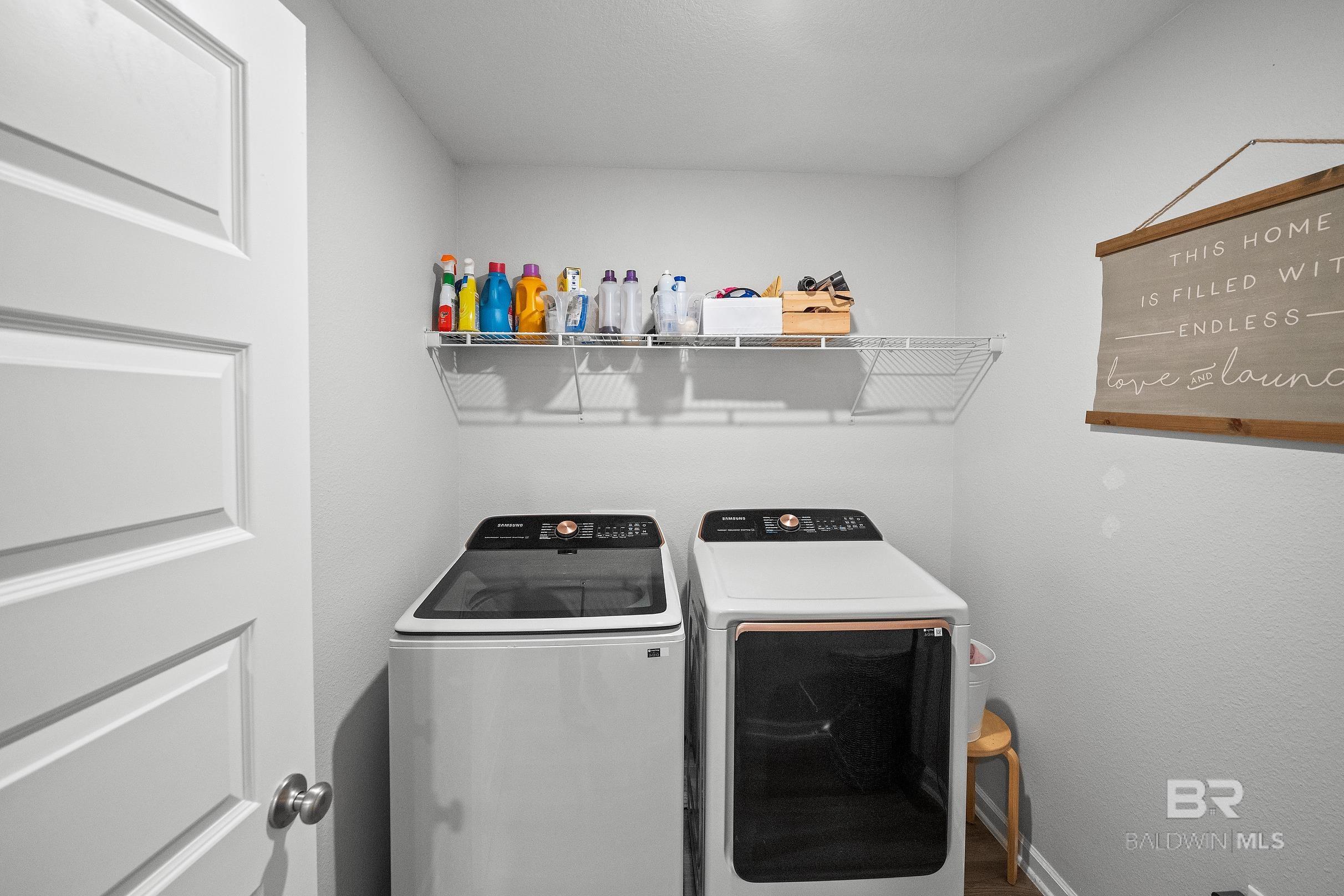 https://zimg.paragon.ice.com/ParagonImages/Property/PG/BCAR/396808/21/0/0/15c8d9b16b57658d36c3c40963417579/7/675b71fa4014f46826b5704c43a4e375/396808-638711b5-ef37-4de1-9b71-ef54b3470264.JPG