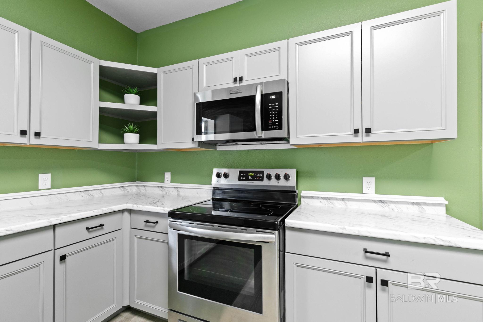 https://zimg.paragon.ice.com/ParagonImages/Property/PG/BCAR/396832/16/0/0/9d6e9c3d38ad637758b24ae2a8e449aa/7/1b56e9d60ec1e1c19f7e47d9073e1a2a/396832-e97ae2cb-972c-4a3e-9877-155b9530e1cf.JPG