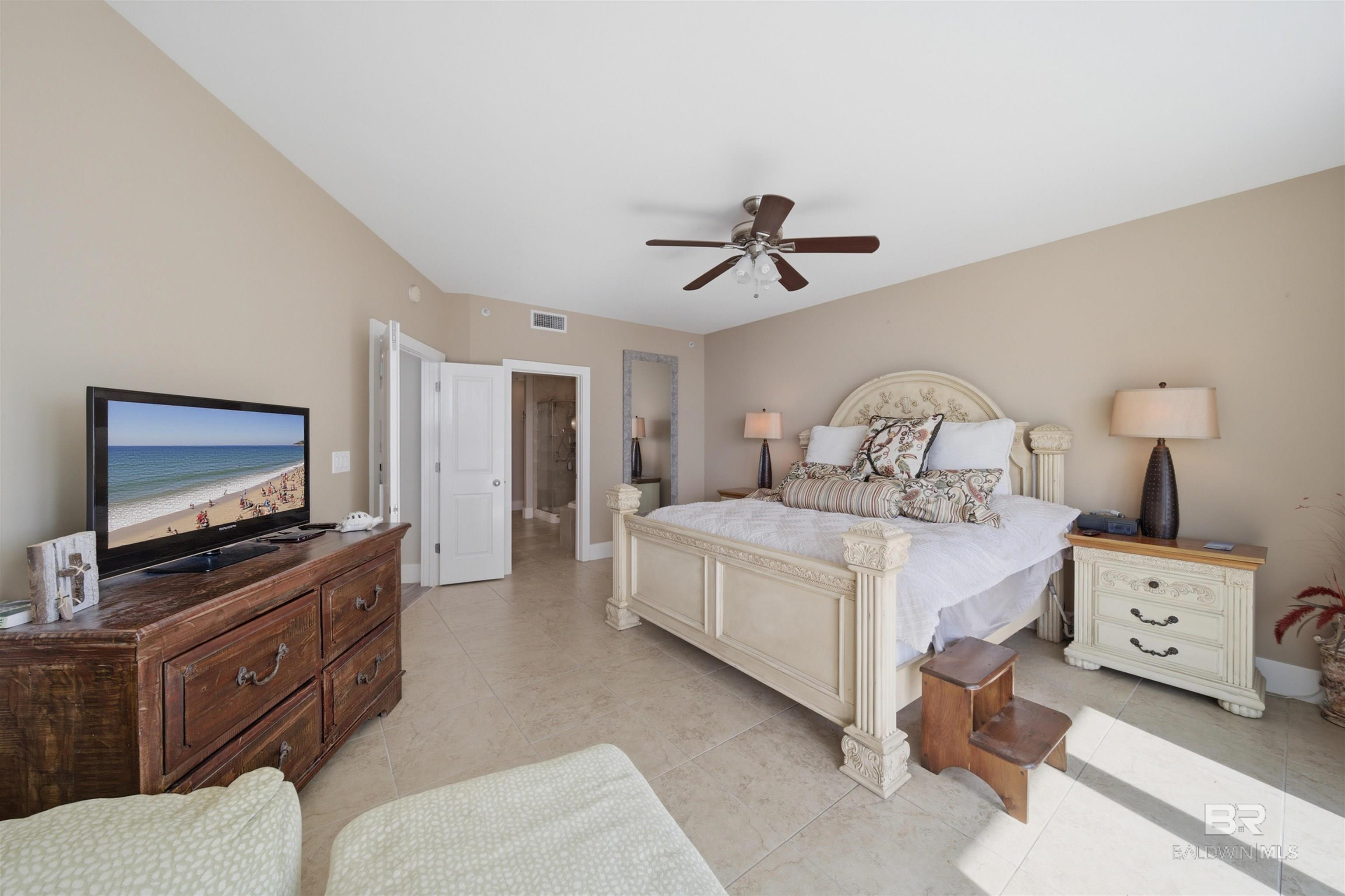 396844 | Photo 19