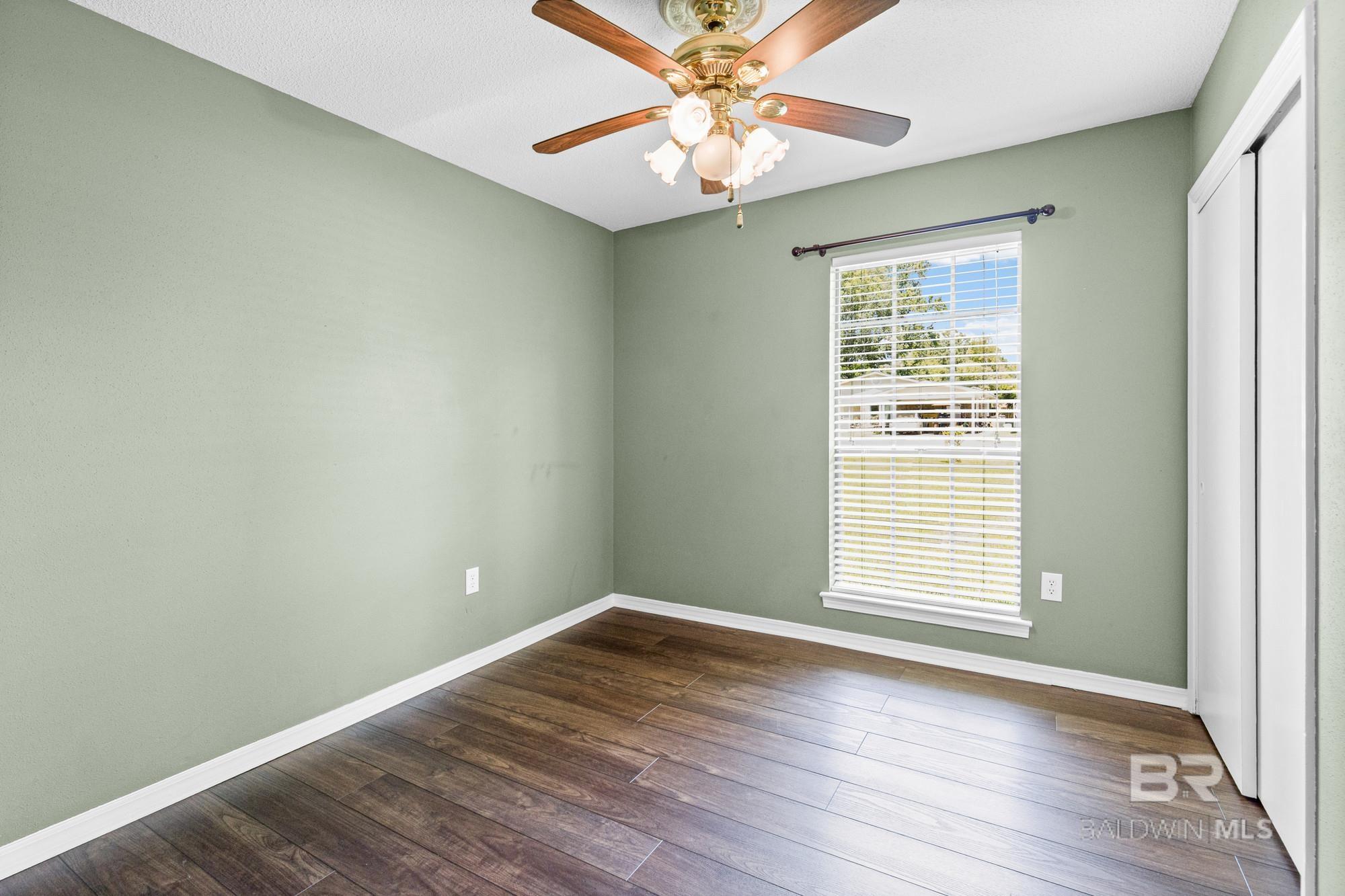 https://zimg.paragon.ice.com/ParagonImages/Property/PG/BCAR/396874/10/0/0/ca7e6f8ce8bb2a6e2db5433509edb073/7/cefbf14fd859d2f03fa6526711f5e754/396874-d6891737-53fa-43a5-8233-674b770b39bd.JPG