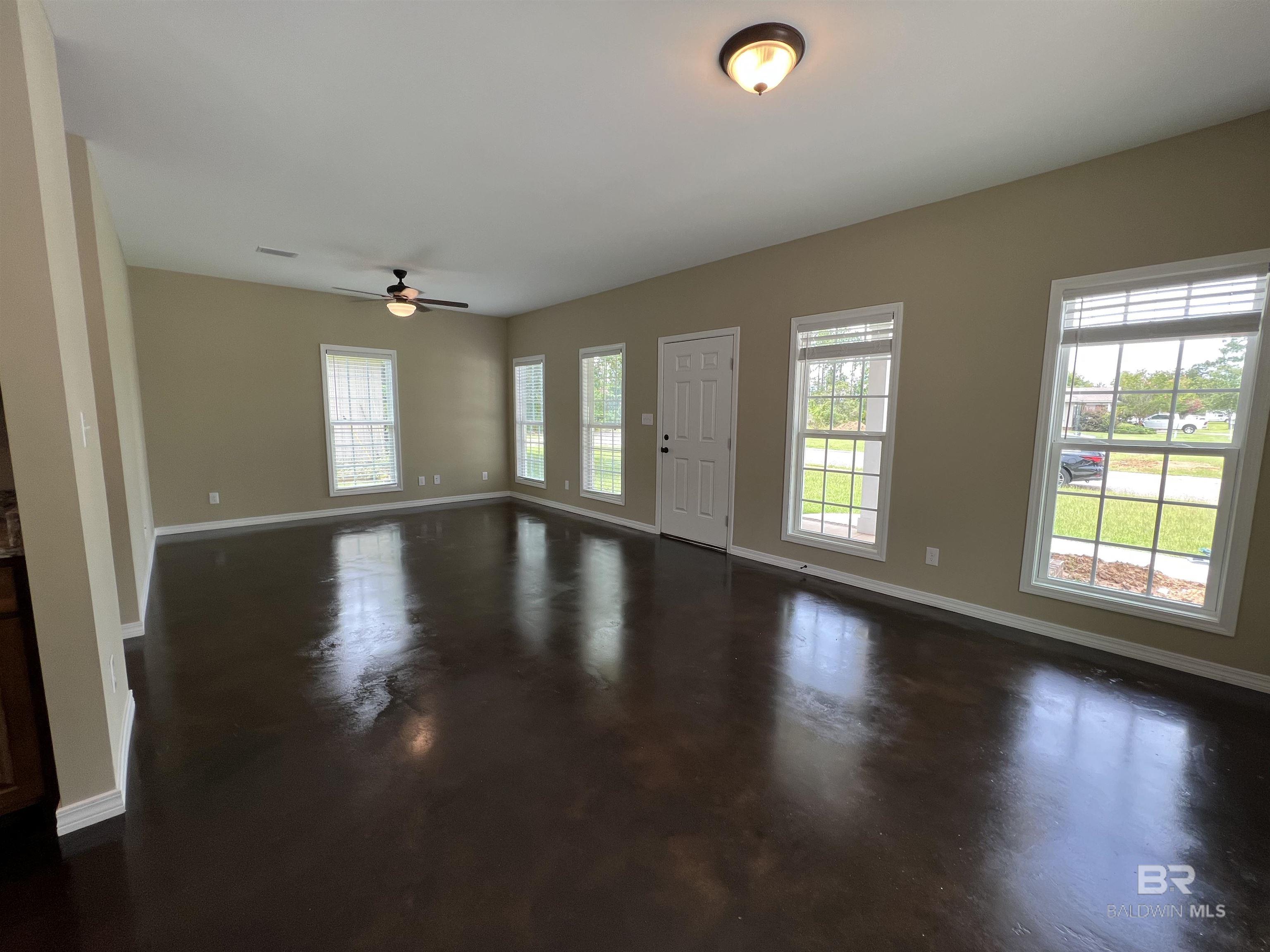 https://zimg.paragon.ice.com/ParagonImages/Property/PG/BCAR/396879/1/0/0/51504f6275d346c76663ff0ad50ec526/7/28022ef26052638f3c66b3f91458d83d/396879-a1223103-c8fe-4ae4-848c-f464ecc55b83.JPG