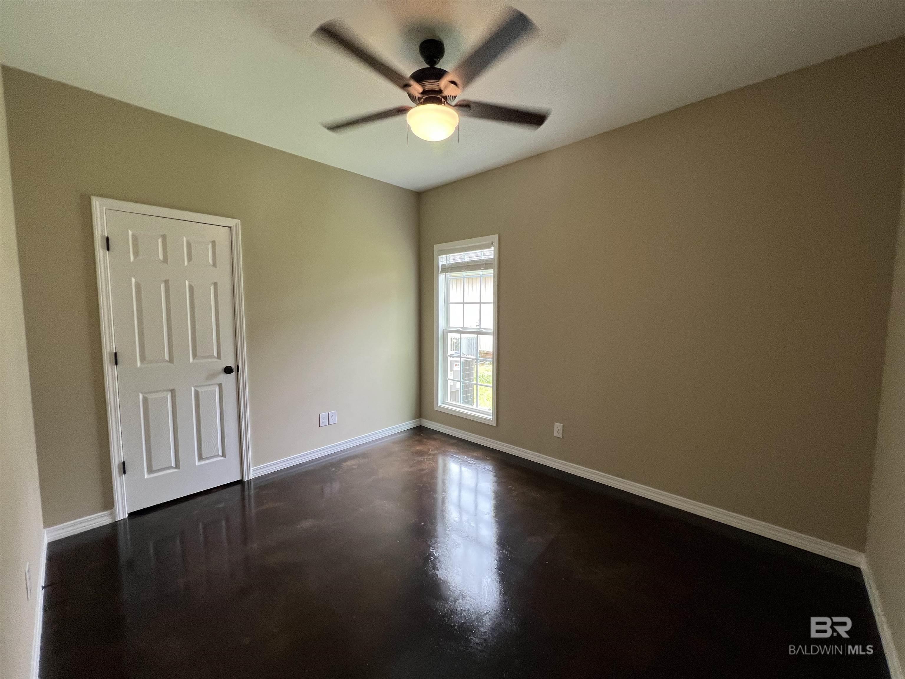https://zimg.paragon.ice.com/ParagonImages/Property/PG/BCAR/396879/10/0/0/433a15754aa8342f81f2ea74f9ef824f/7/28022ef26052638f3c66b3f91458d83d/396879-cad3ae7a-03ef-408d-b063-50bfc17f5a24.JPG