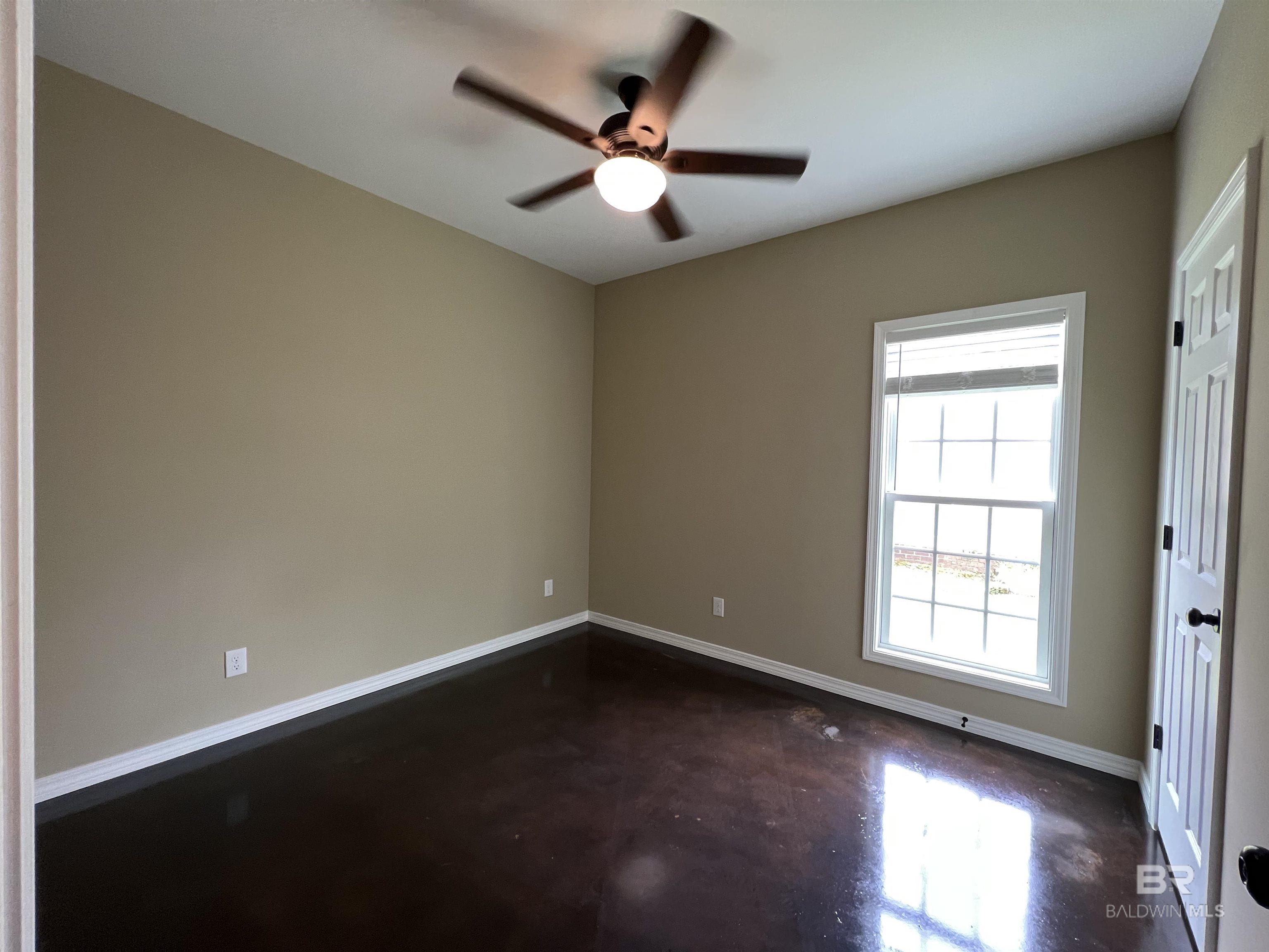 https://zimg.paragon.ice.com/ParagonImages/Property/PG/BCAR/396879/12/0/0/00de88c37723106a8f7214b691812d6f/7/28022ef26052638f3c66b3f91458d83d/396879-3a917a86-2039-47cc-8d2c-bcf3fba3ccb5.JPG