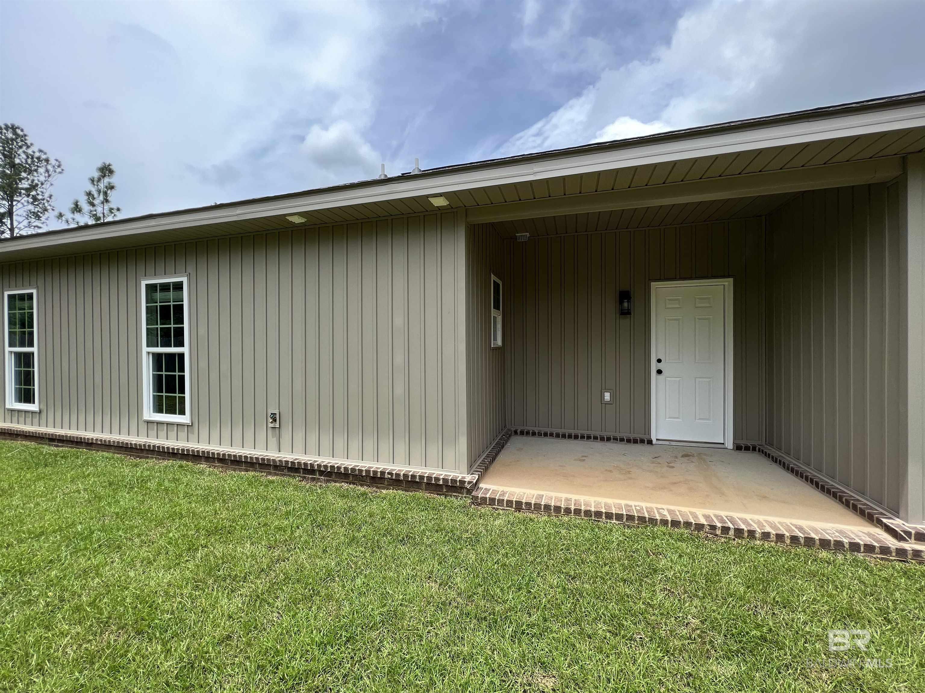 https://zimg.paragon.ice.com/ParagonImages/Property/PG/BCAR/396879/9/0/0/d8cd146aafed715da2c9e5dc74ed627c/7/28022ef26052638f3c66b3f91458d83d/396879-0fd51b74-2f74-4557-baad-7b352dd2089f.JPG