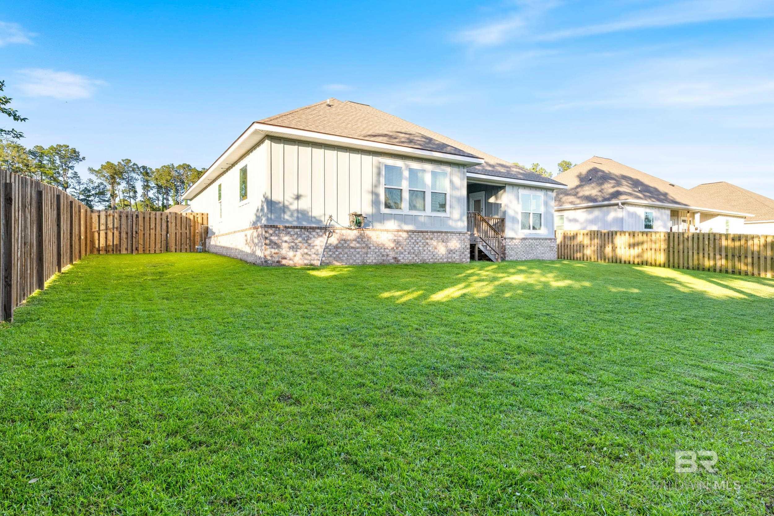 https://zimg.paragon.ice.com/ParagonImages/Property/PG/BCAR/396892/44/0/0/9c994dd5a57a1a054b9b6166c15f6e18/7/b106b31292d5d4dea6c6e58bf20e25ce/396892-4c32dd7f-2fbb-479b-8afa-fa54b0b8a08a.JPG
